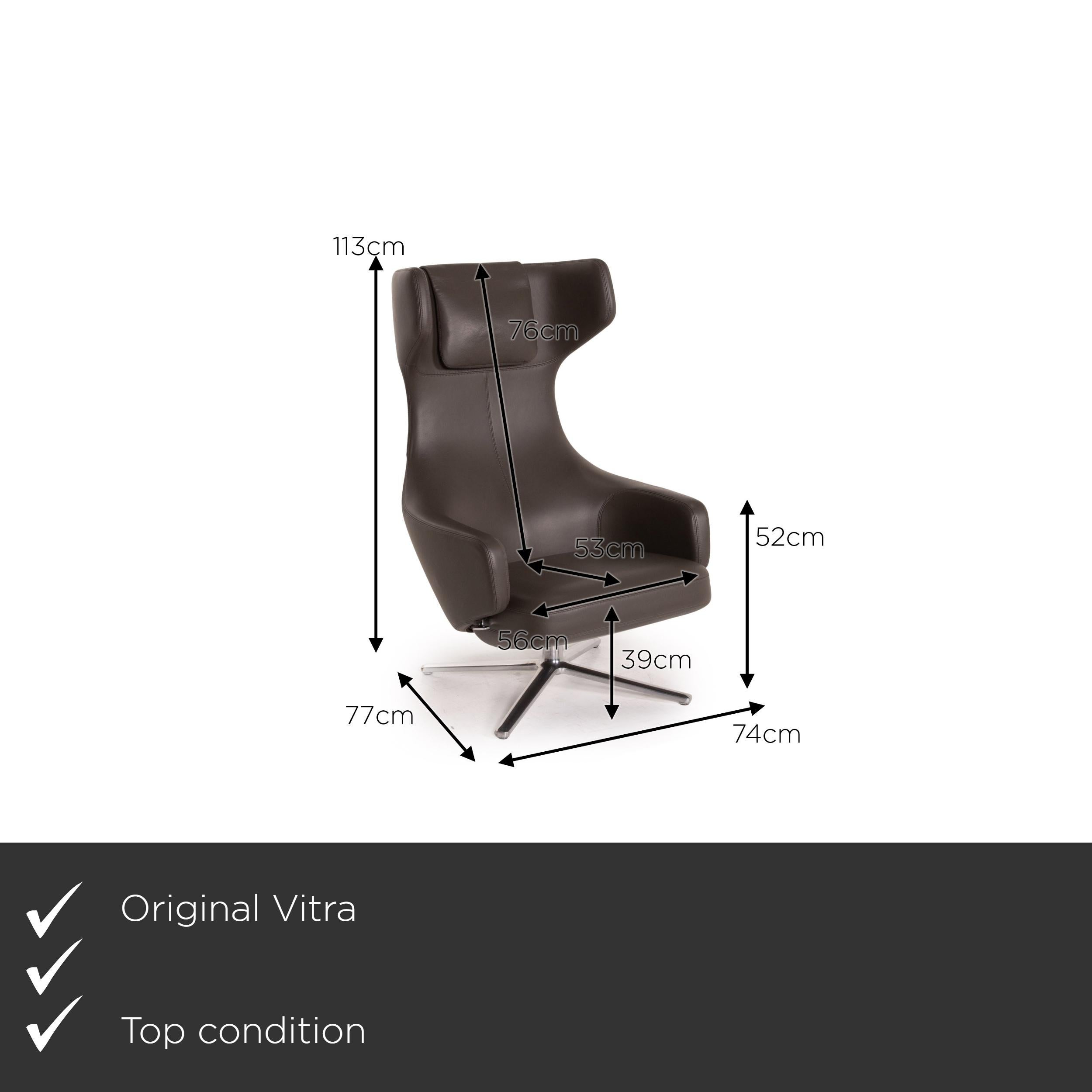 We present to you a Vitra Grand Repos leather armchair gray dark gray function wing chair.


 Product measurements in centimeters:
 

Depth: 77
Width: 74
Height: 113
Seat height: 39
Rest height: 52
Seat depth: 53
Seat width: 56
Back