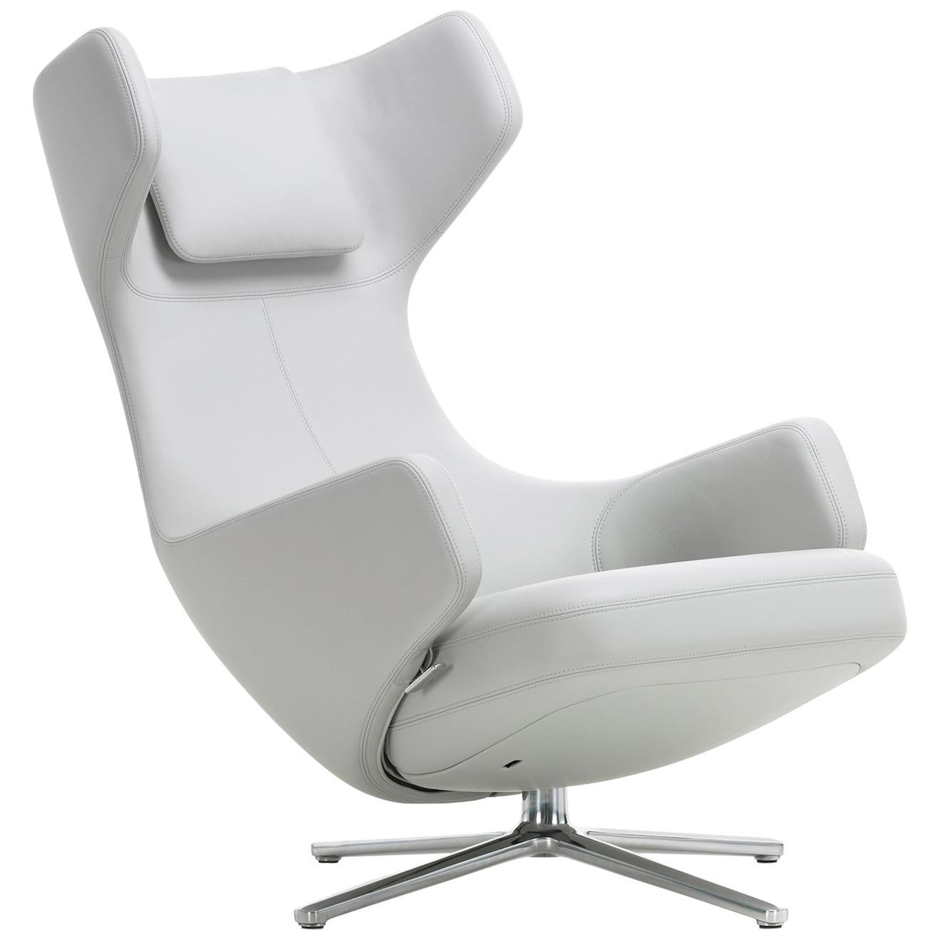 Vitra Grand Repos Lounge Chair in Snow Leather by Antonio Citterio im Angebot