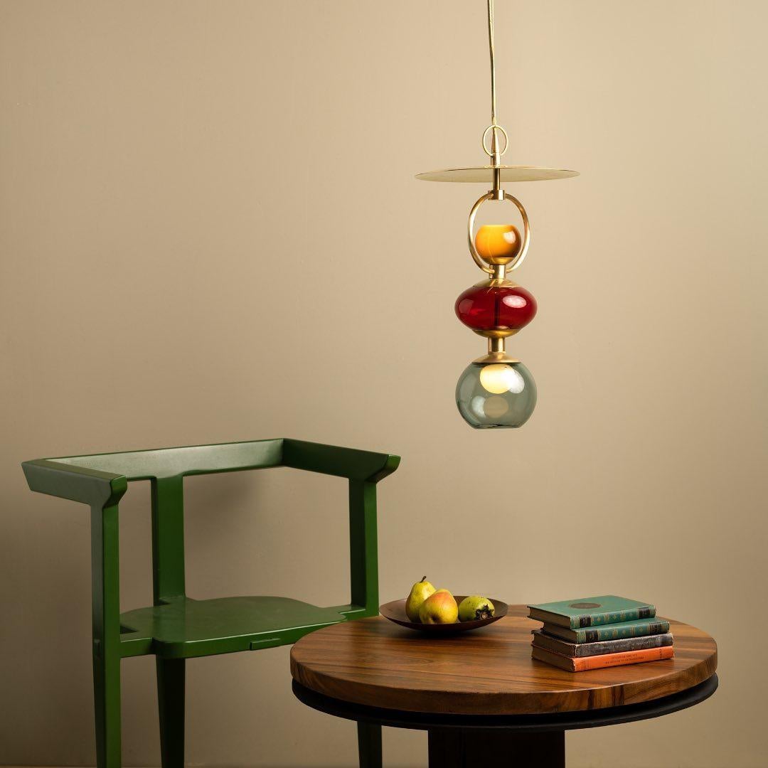XXIe siècle et contemporain Lampe suspendue Vitra en laiton et verre fabriquée à la main par Isabel Moncada en vente
