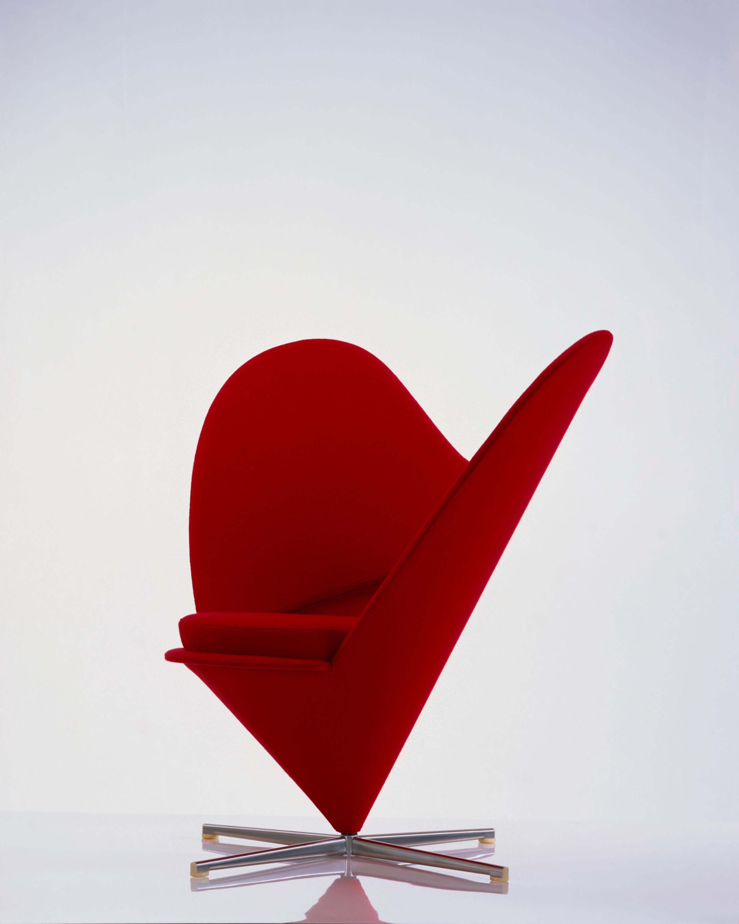 heart cone chair verner panton