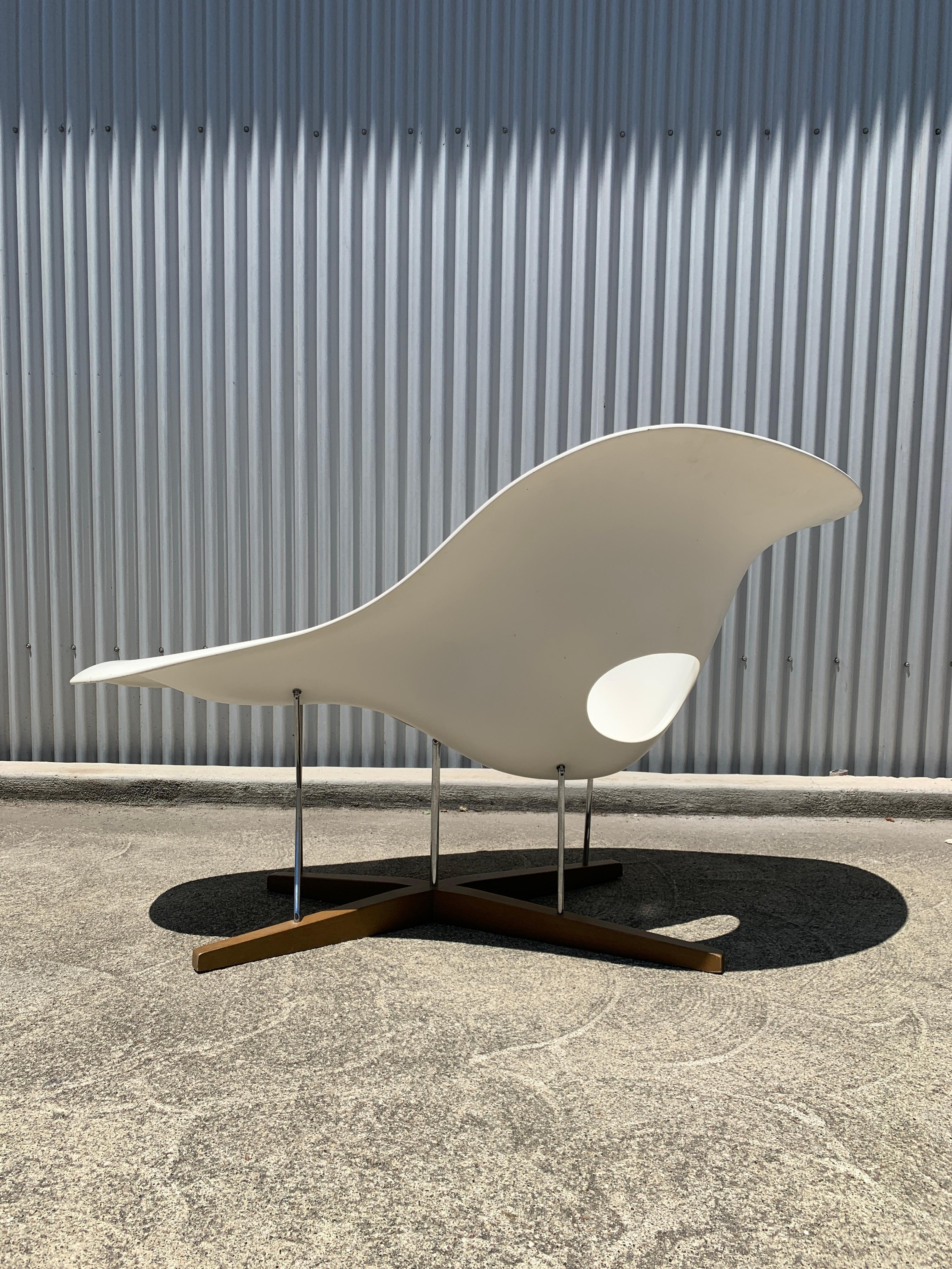 Vitra La Chaise Chair by Charles and Ray Eames For Sale at 1stDibs la