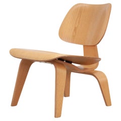 Vitra LCW Loungesessel von Charles & Ray Eames