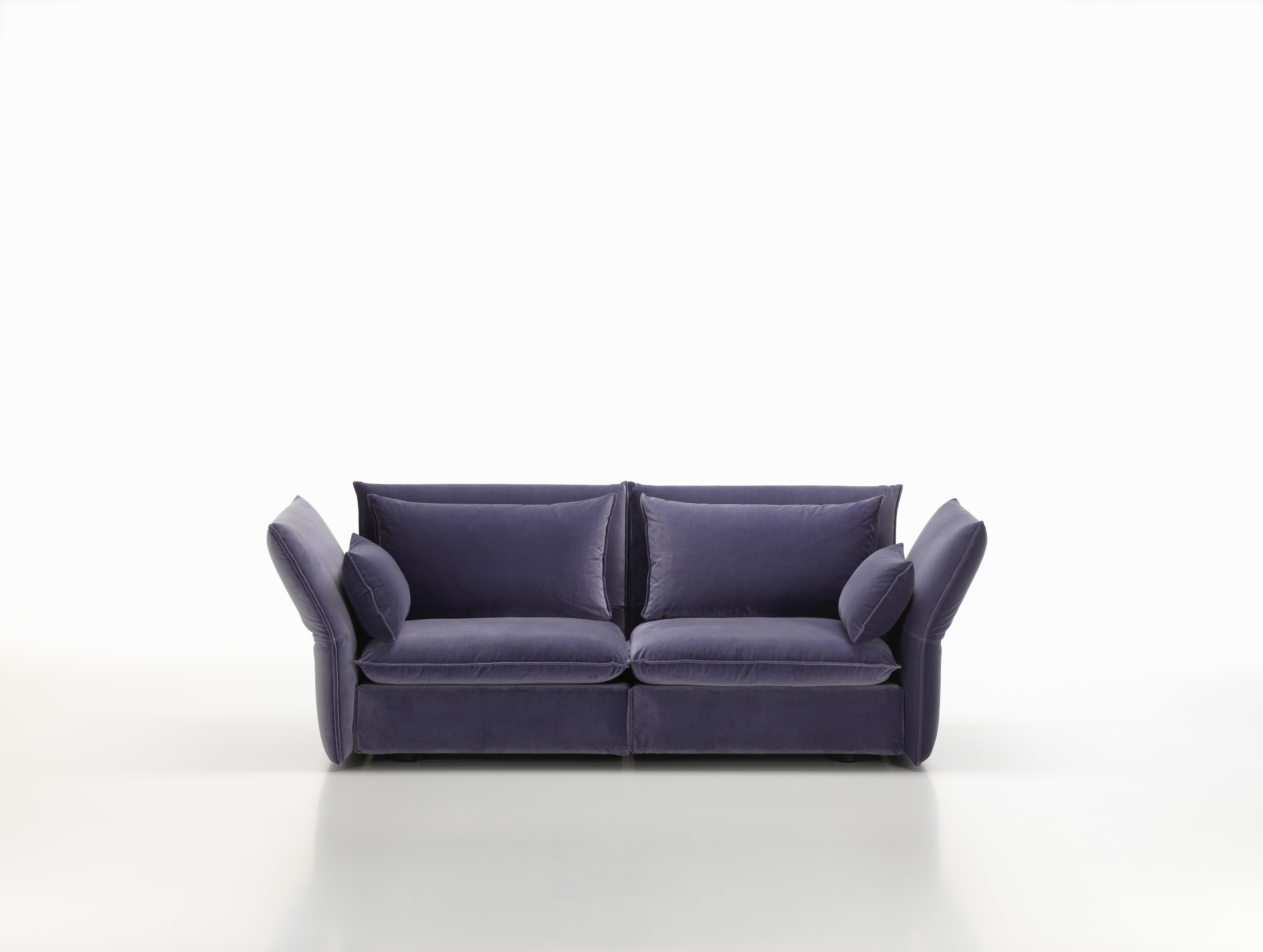Vitra Mariposa 2-1/2 Seat Sofa in Blue Grey Shades by Edward Barber & Jay im Zustand „Neu“ im Angebot in New York, NY