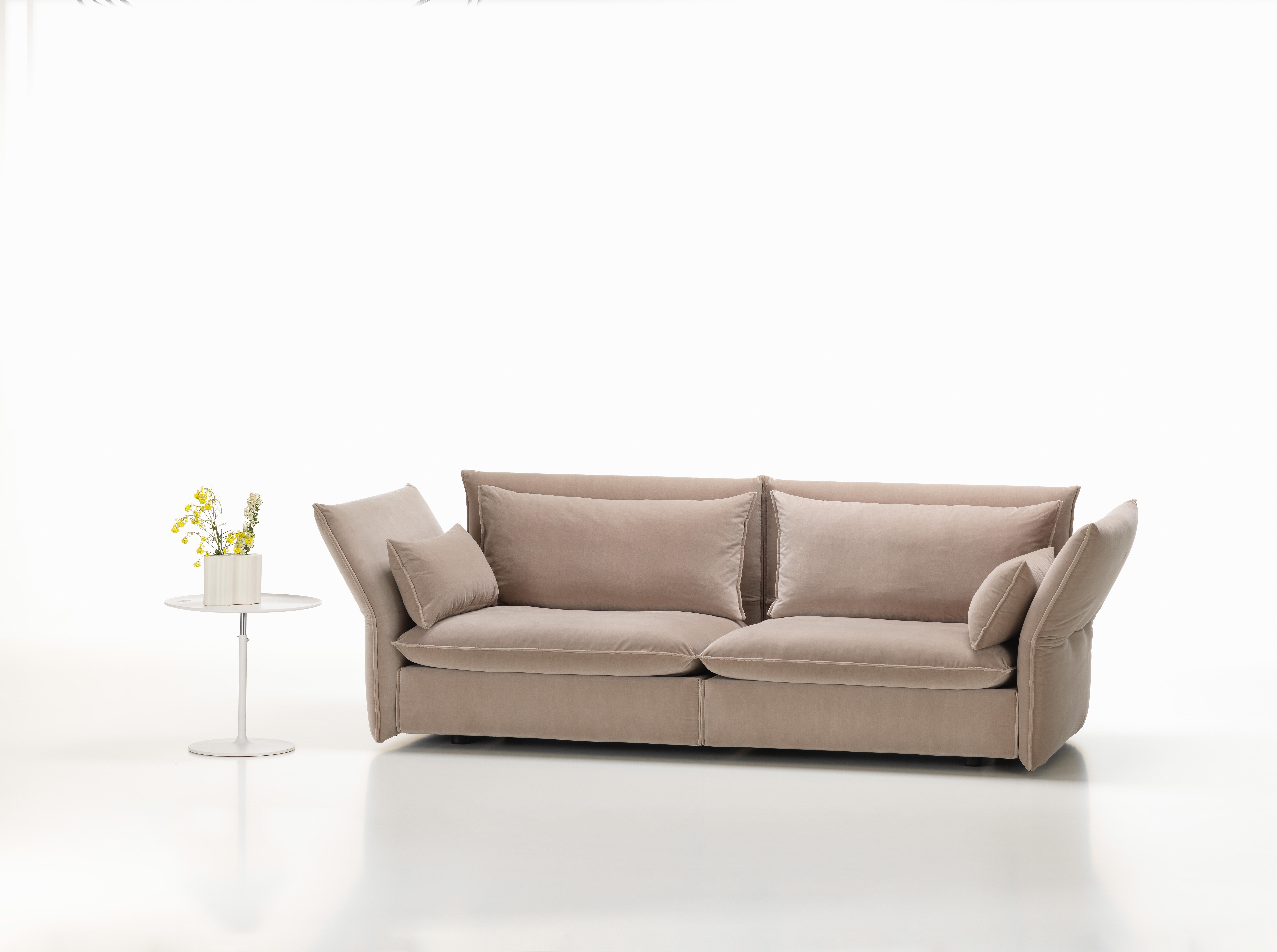Vitra Mariposa 2-1/2 Seat Sofa in Grey Shades Harald3 by Edward Barber & Jay im Angebot 1