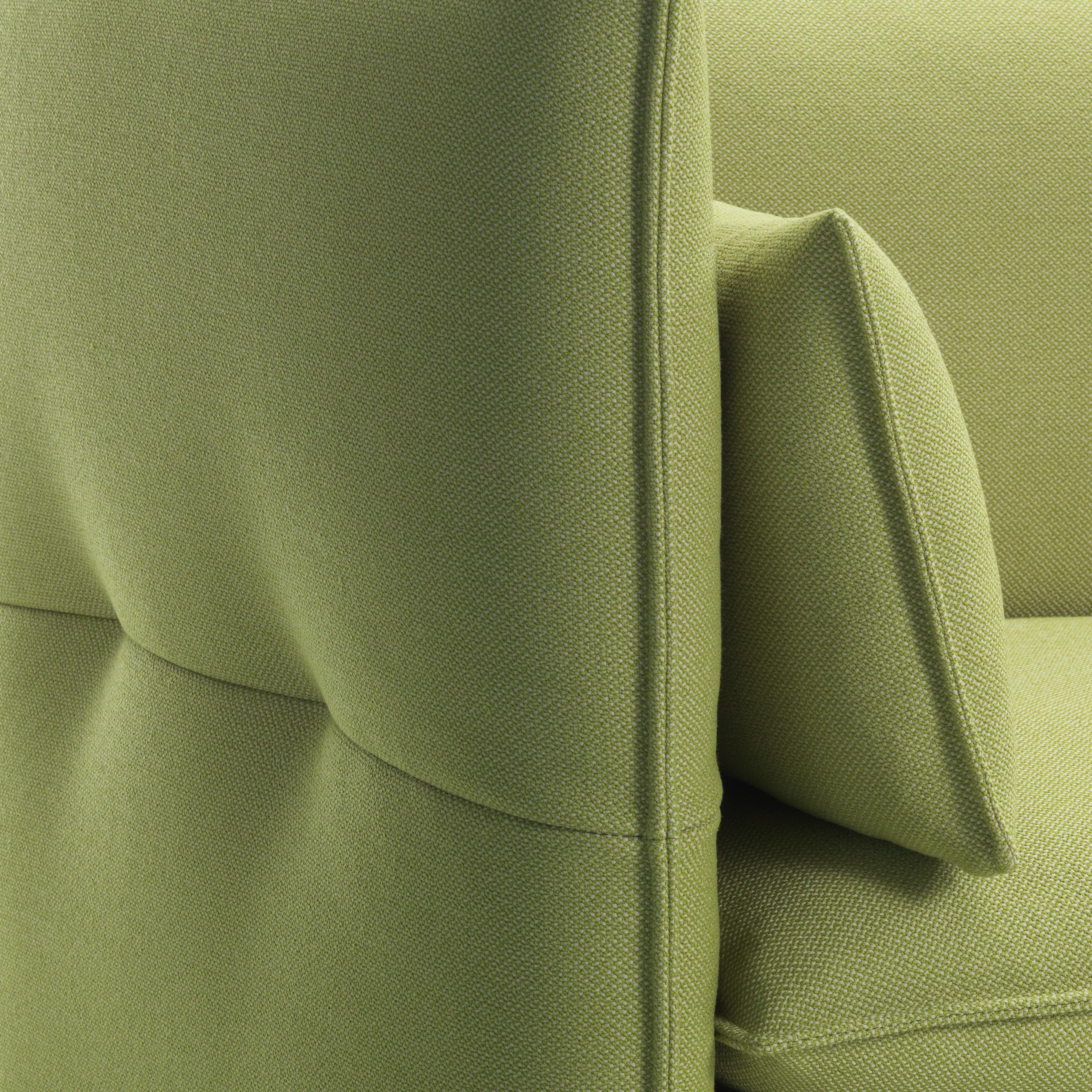 Vitra Mariposa 2 1/2-Seat Sofa in Sand Avocado by Edward Barber & Jay Osgerby im Angebot 4