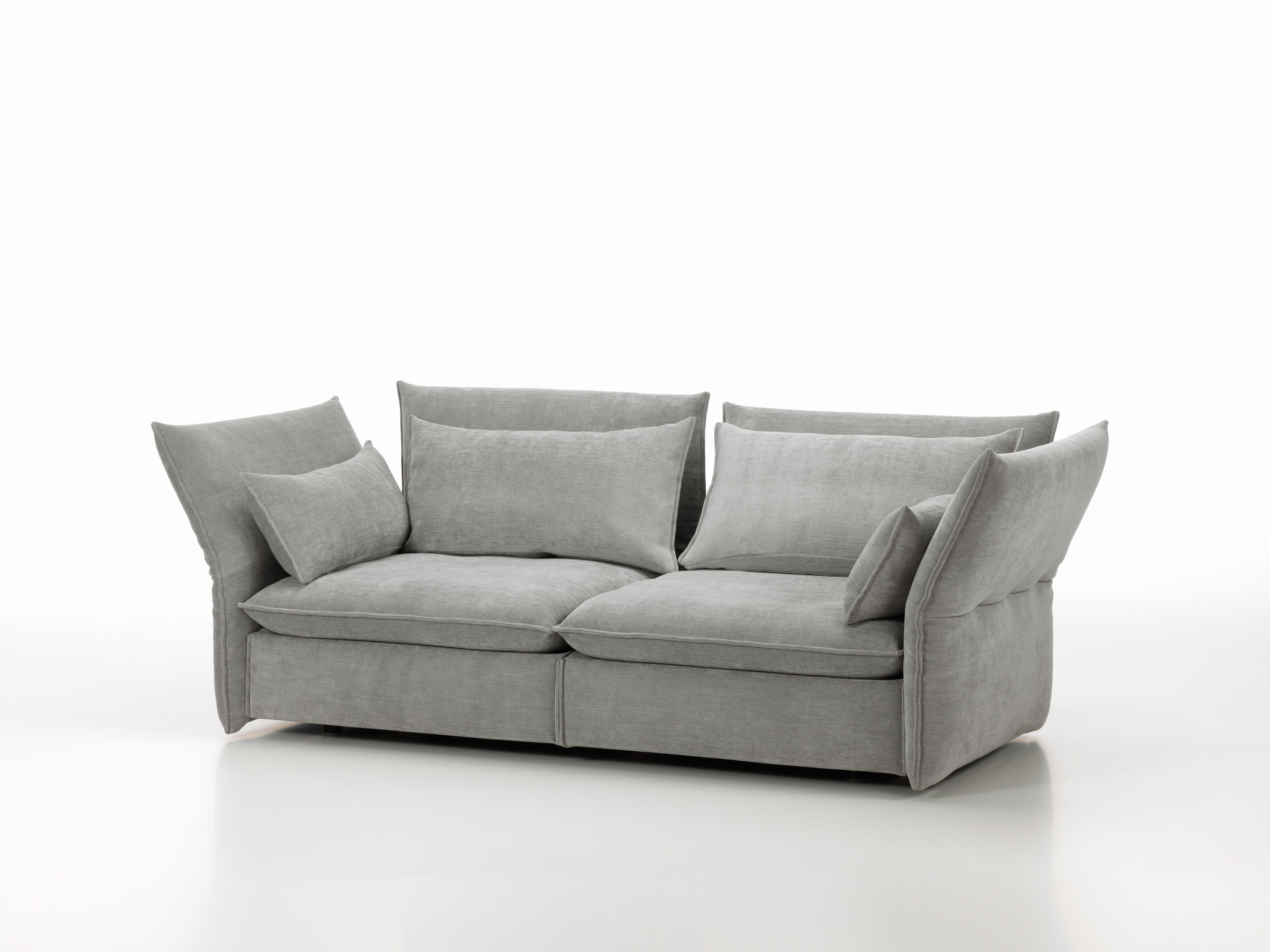 Vitra Mariposa 2 1/2-Seat Sofa in Silver Grey by Edward Barber & Jay Osgerby (Metall) im Angebot
