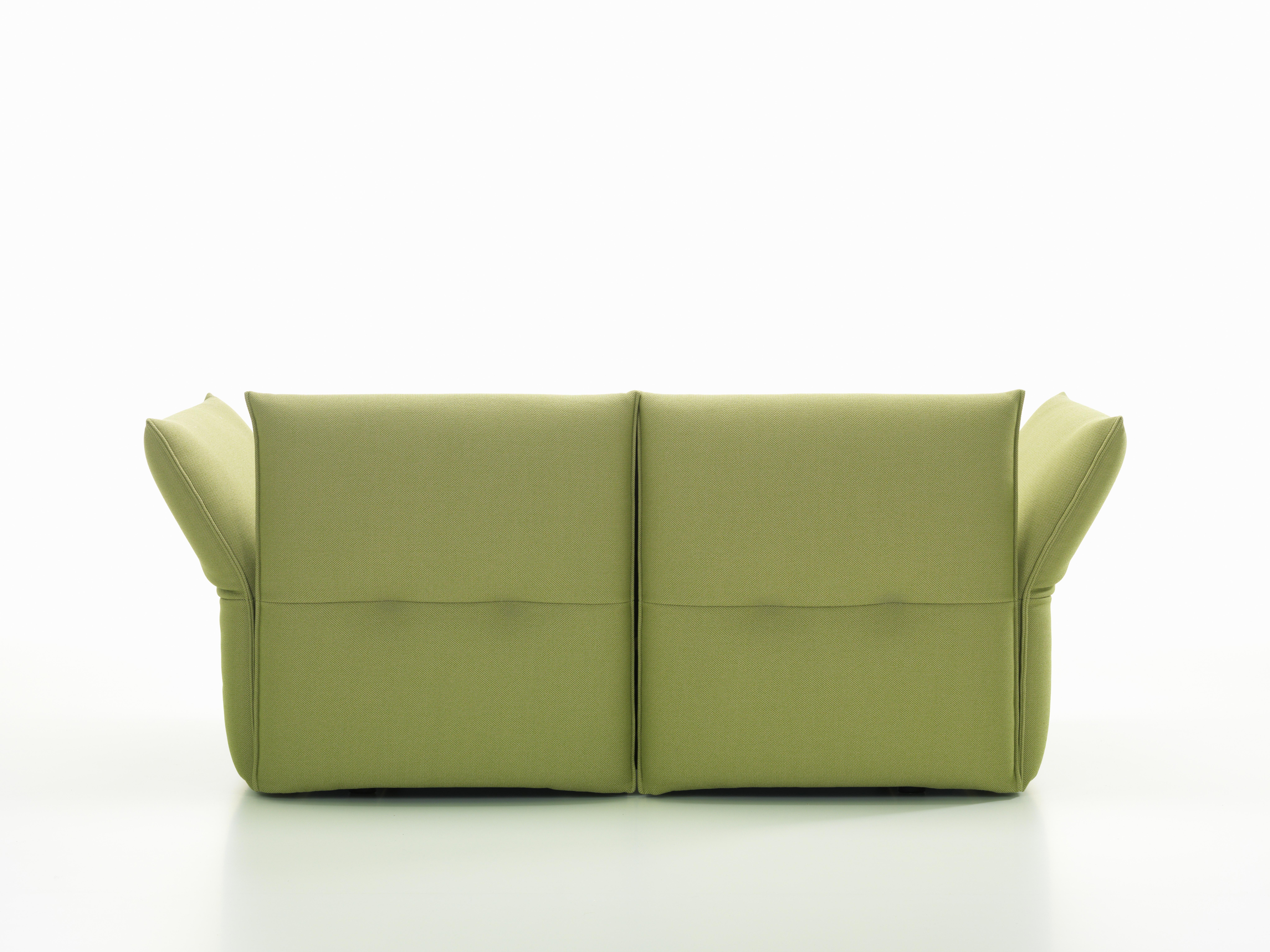 Vitra Mariposa 2-Seat Sofa in Sand & Avocado Credo by Edward Barber & Jay For Sale 4