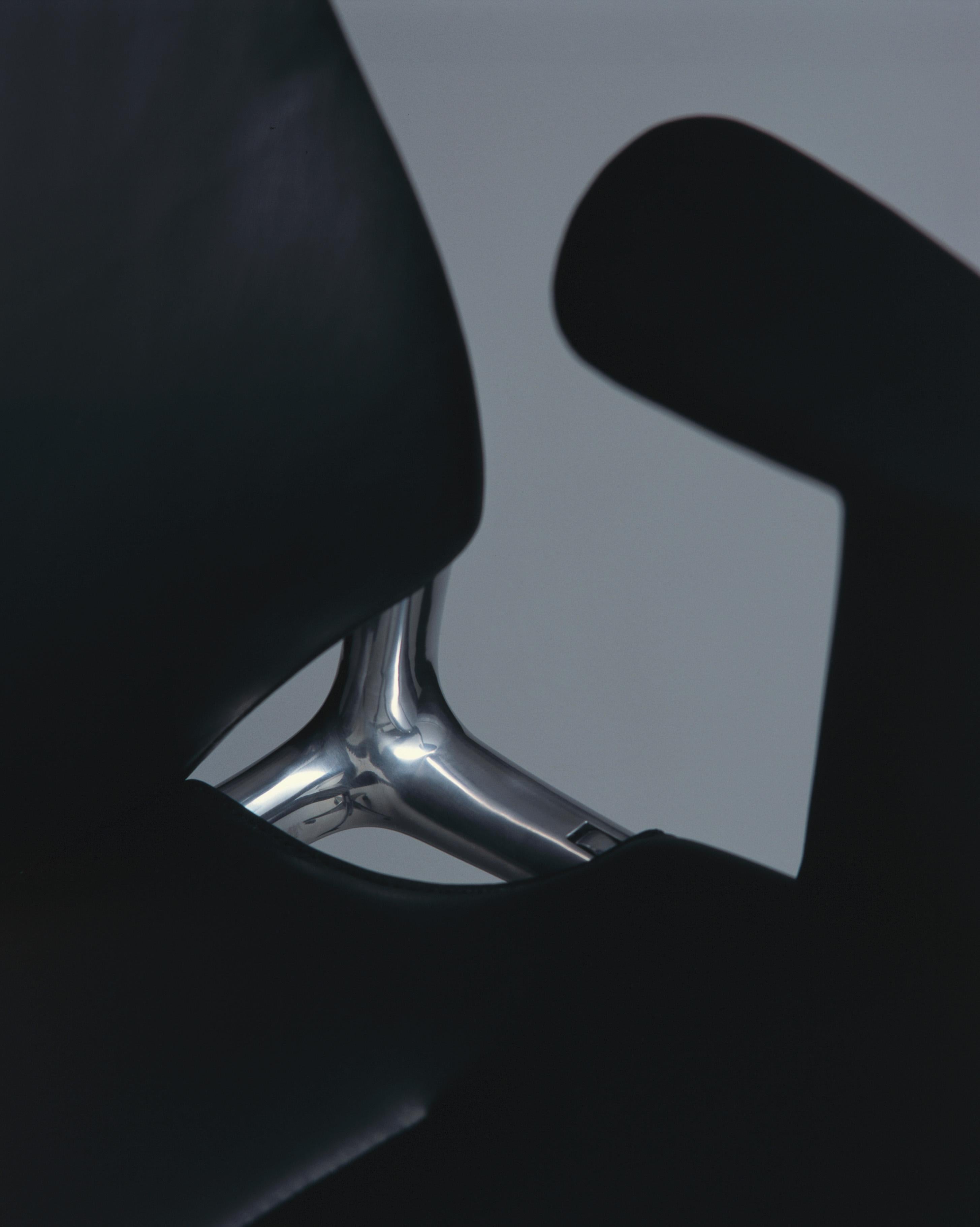 Vitra Meda-Stuhl aus schwarzem Leder von Alberto Meda 2