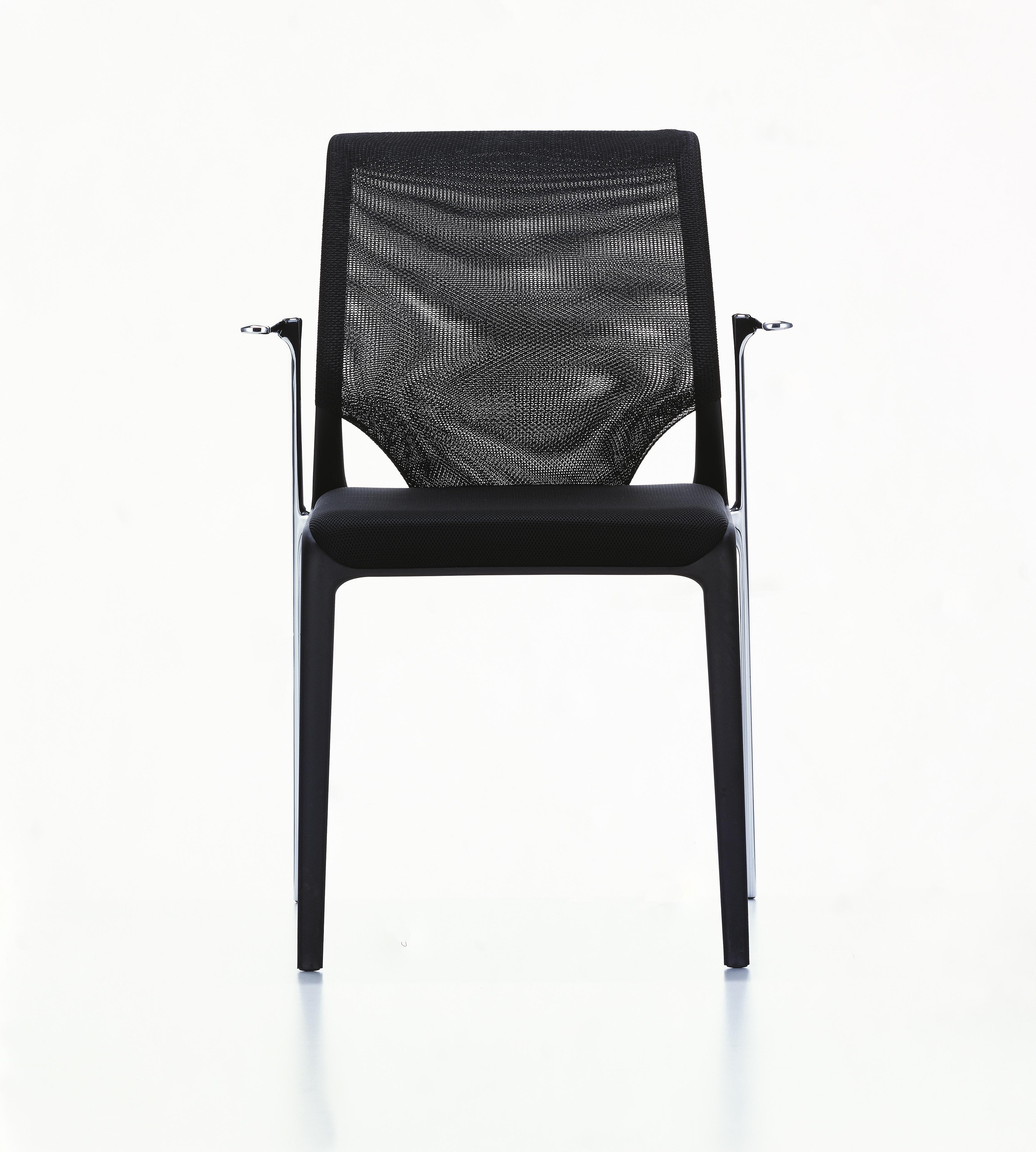 These items are currently only available in the United States.

Meda Slim is a robust universal visitor chair that offers exceptional comfort. The elegant and sleek chair can be used wherever comfortable seating is required for extended periods of