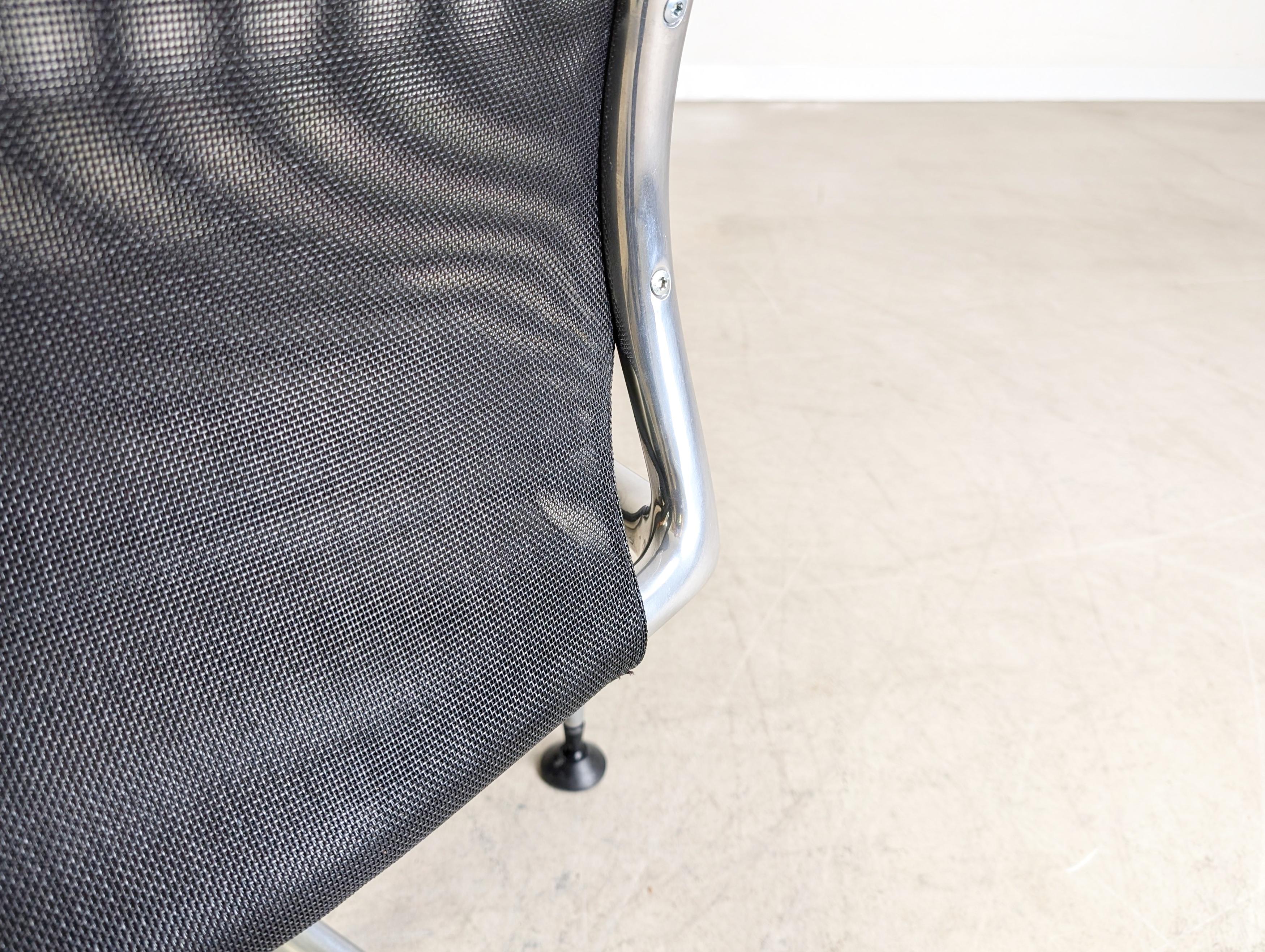 Vitra Medapal B�ürostuhl Chefsessel Design Stuhl Netzrücken im Angebot 1