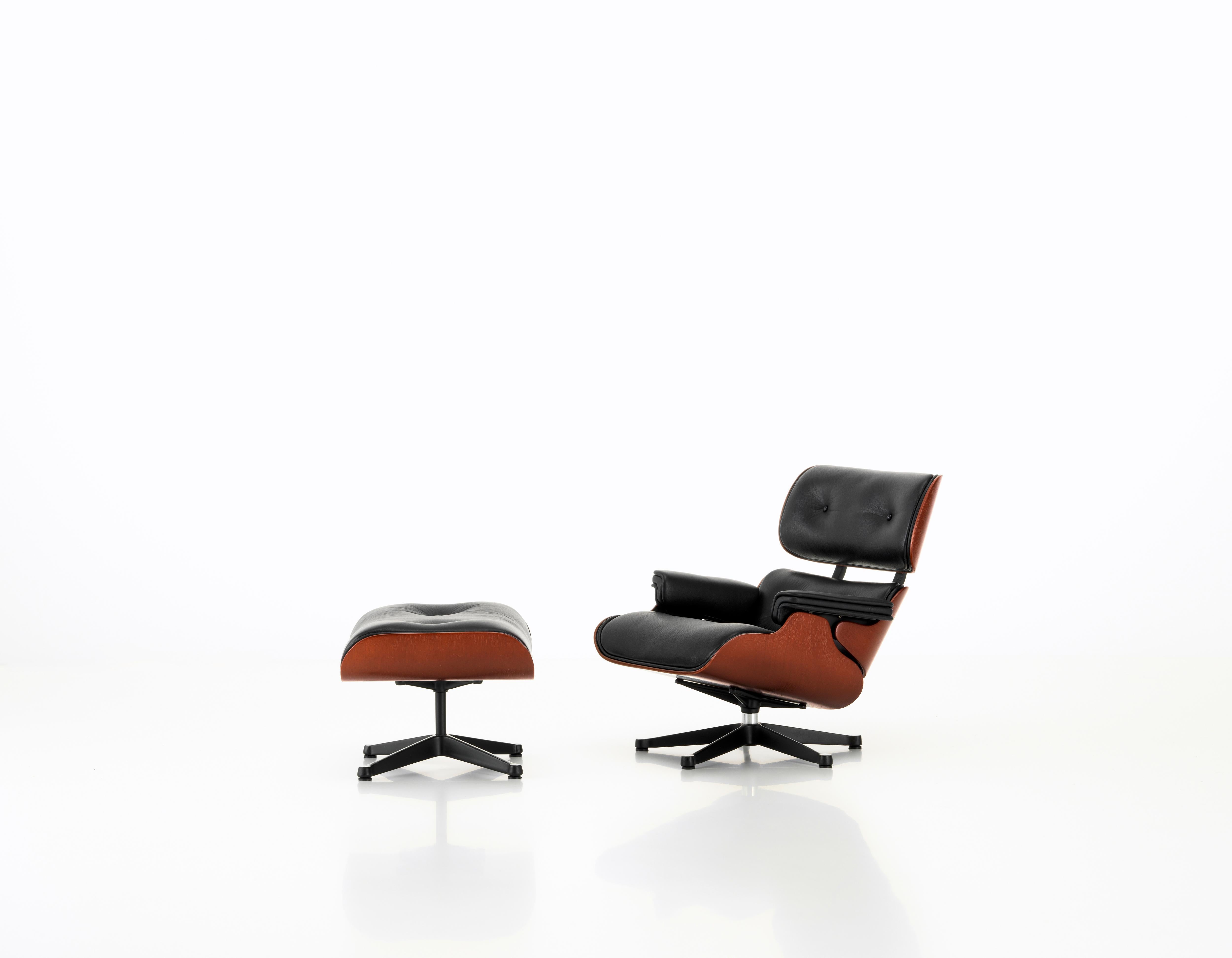 These items are currently only available in the United States.

The lounge chair is one of the best known creations of Charles and Ray Eames. Created in 1956, it has become a classic in modern furniture history. The miniature version in is a
