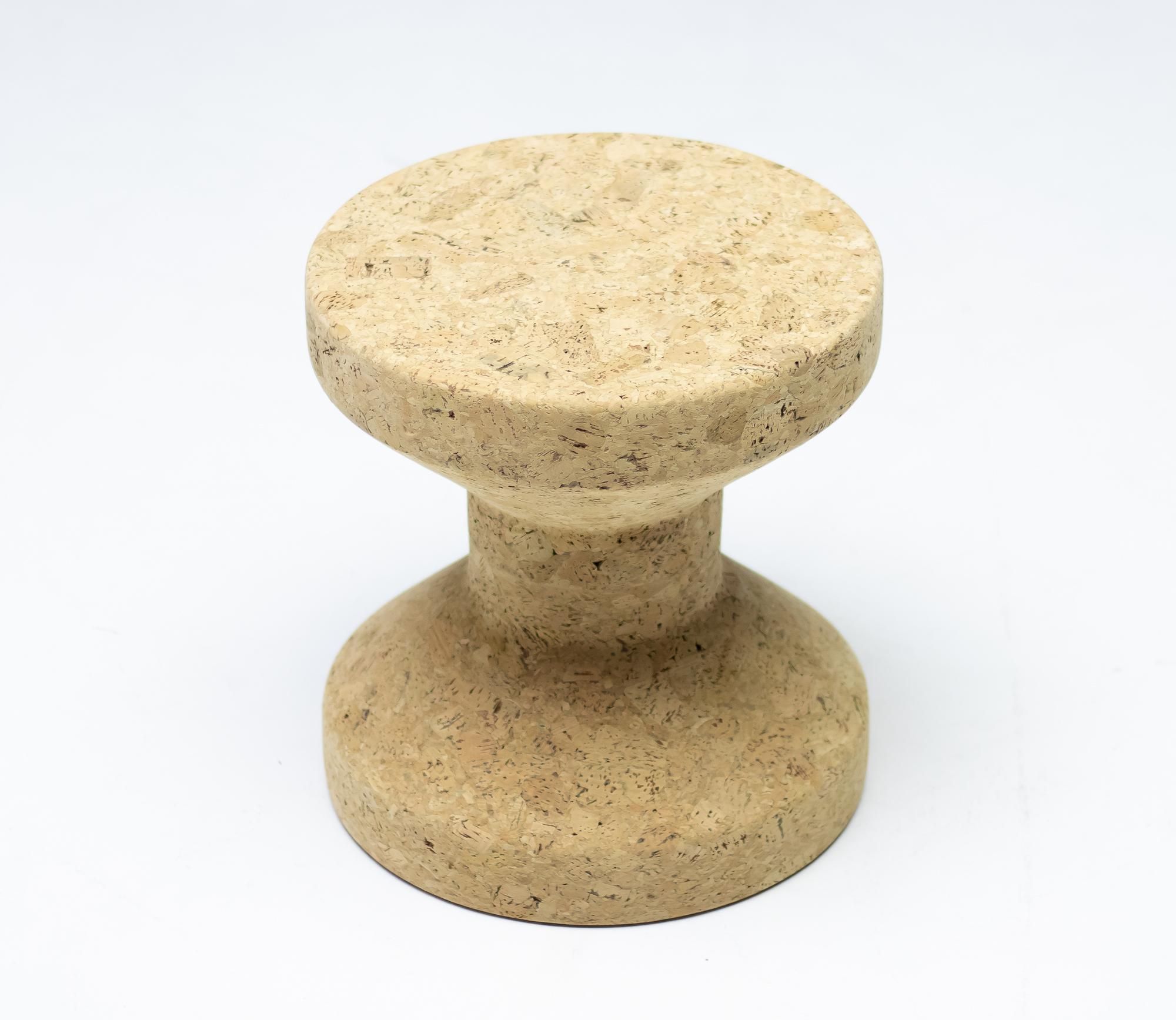 Stabile and robust, this stool or side table of the Cork Family by Jasper Morrison exploit the advantageous natural properties of cork: it is comparatively lightweight and extremely durable with a pleasant velvety feel. 
Material: solid turned