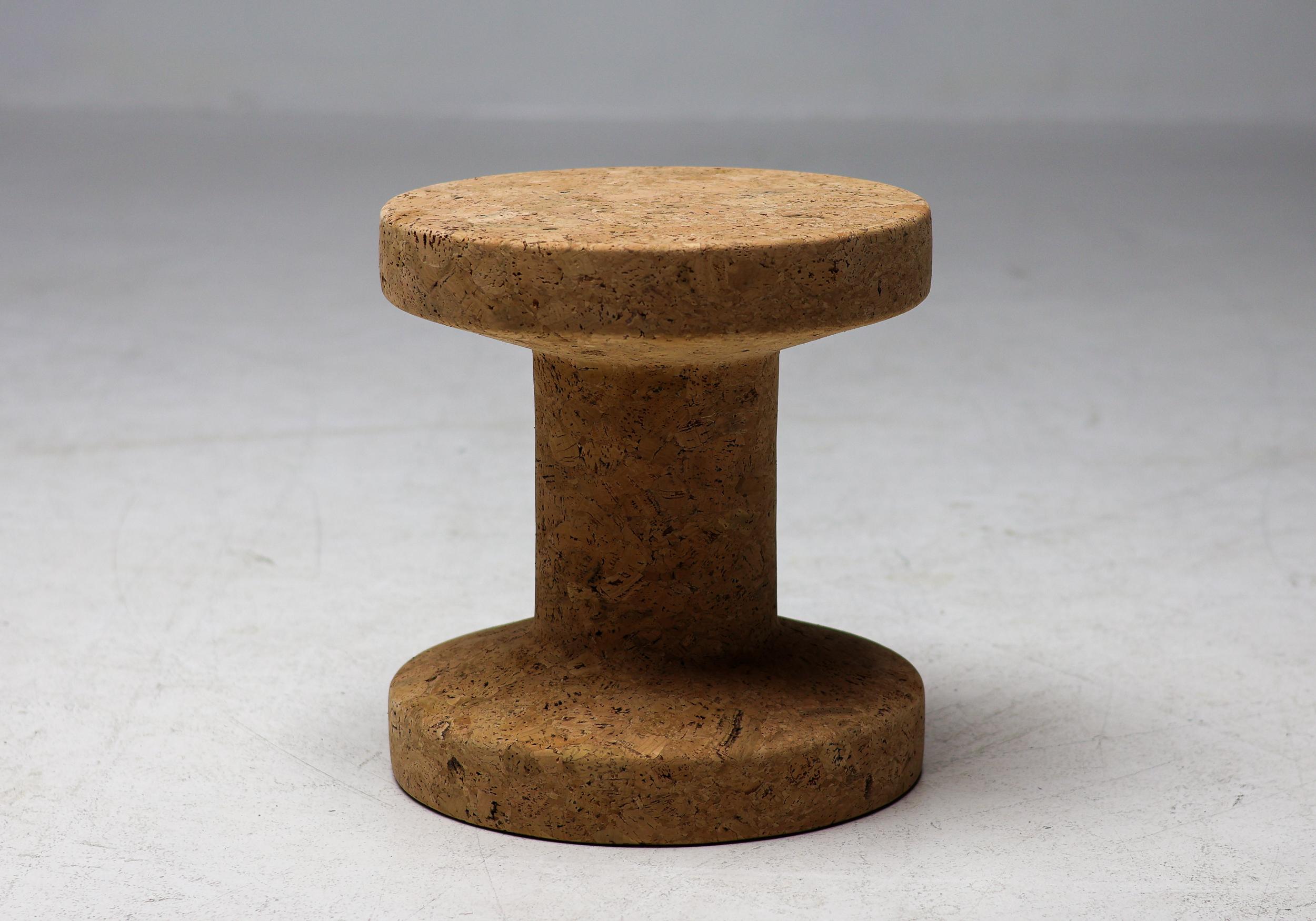 Allemand Tabouret en liège Vitra Modèle B de Jasper Morrison en vente