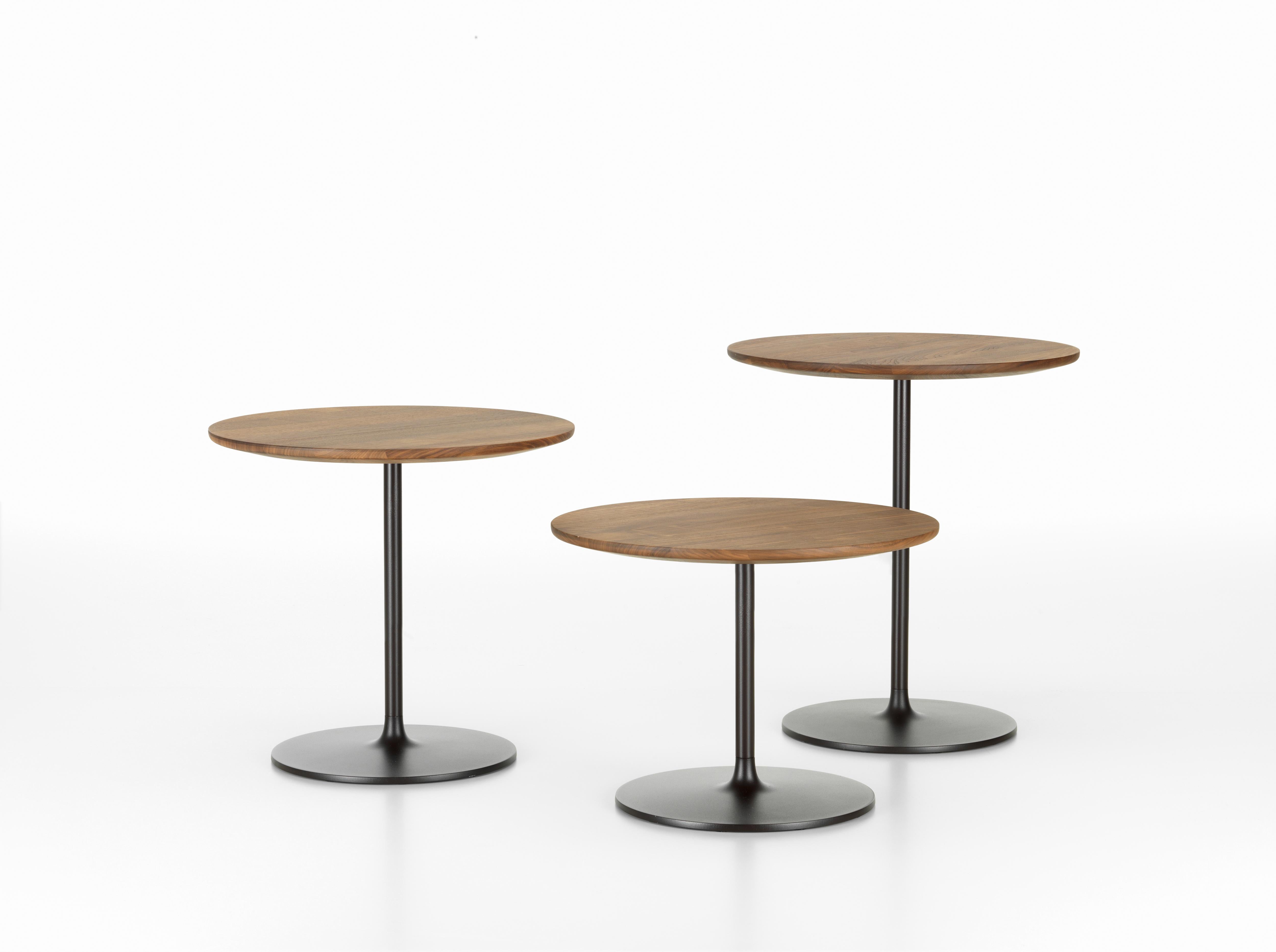 These products are only available in the United States.

The occasional tables by Jasper Morrison have an understated look and come in three heights – ranging from a low side table to a standard serving table. They have round, bevelled-edge tops