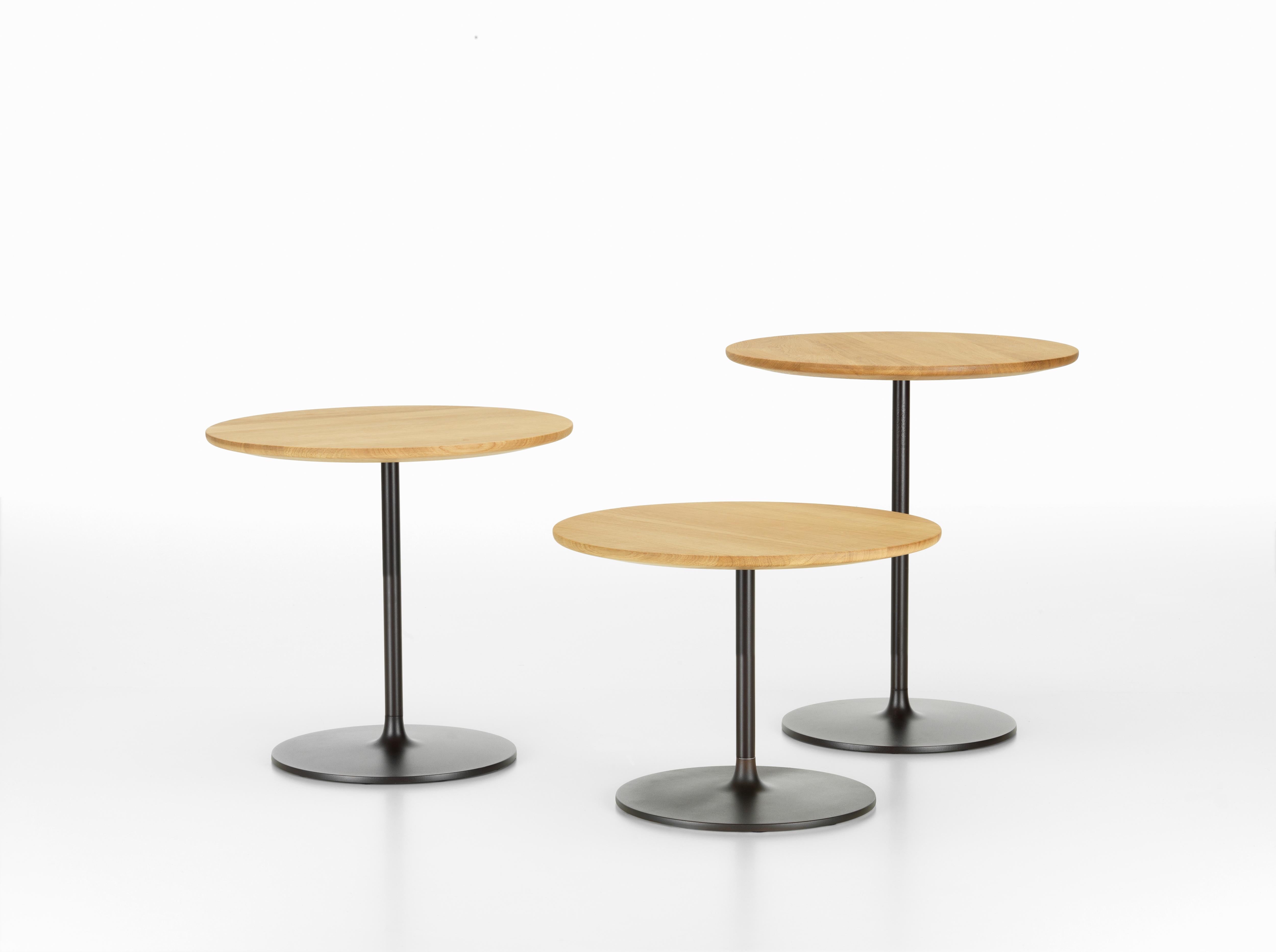 These products are only available in the United States.

The occasional tables by Jasper Morrison have an understated look and come in three heights – ranging from a low side table to a standard serving table. They have round, beveled-edge tops