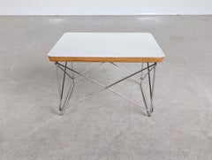 Vitra Occasional Table TLR Charles Ray Eames Couchtisch Beistell