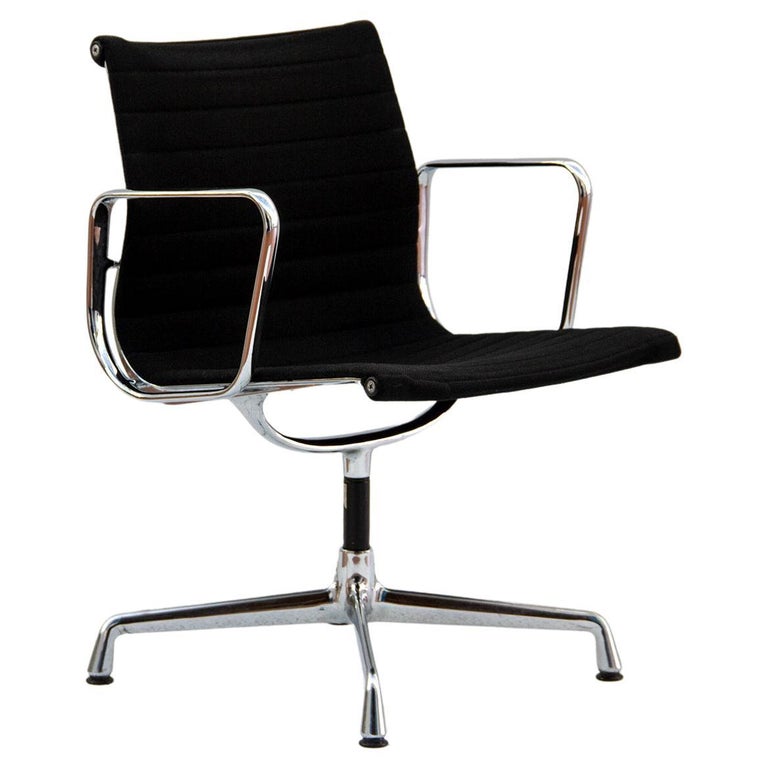Vitra Original, Eames Office Chair, EA108, Swivel with Armrest, Modern