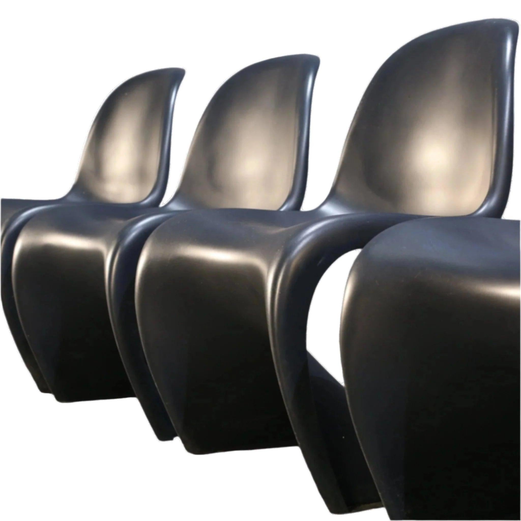 Vitra Panton Chair di Verner Panton 1