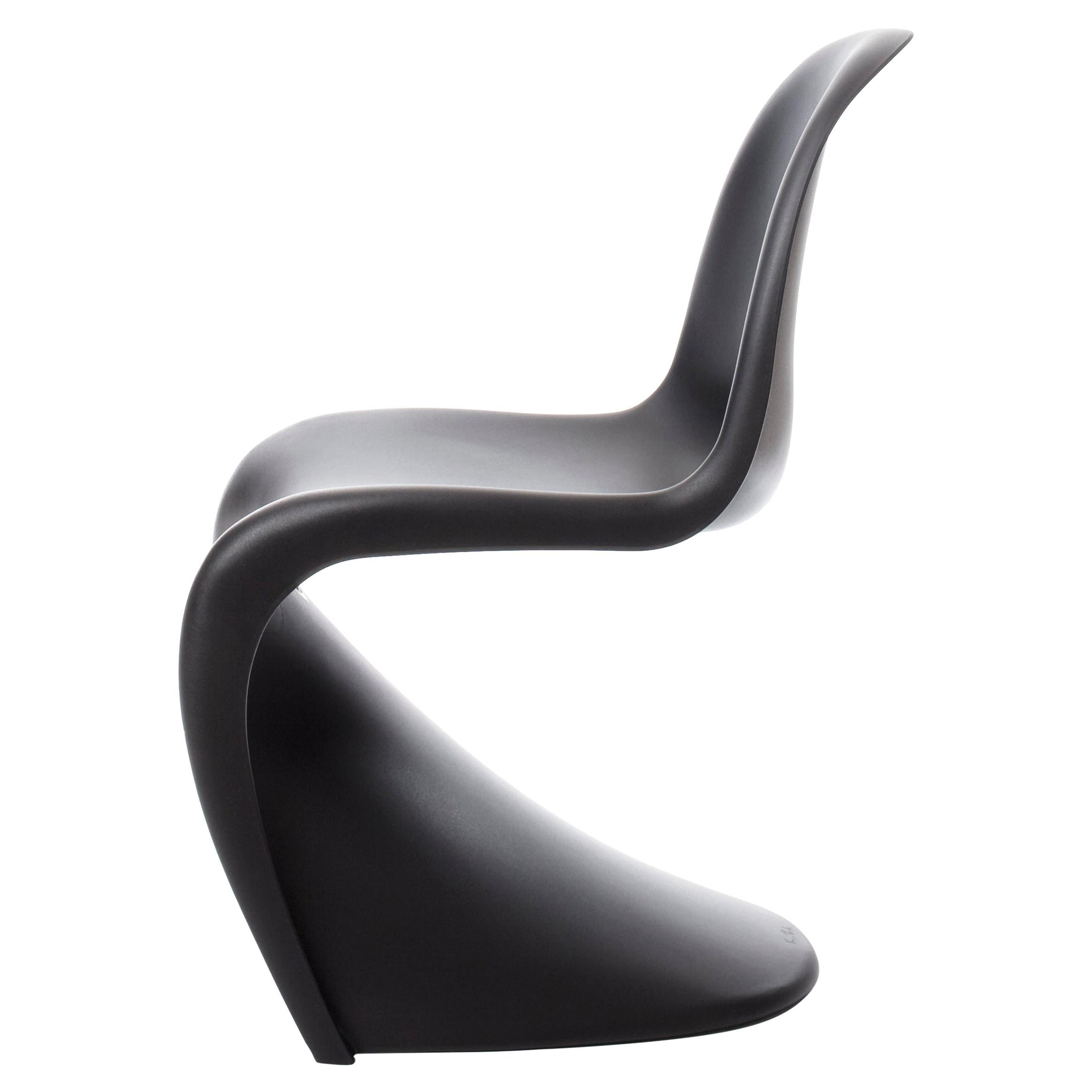 Vitra Panton Chair in Black by Verner Panton For Sale at 1stDibs