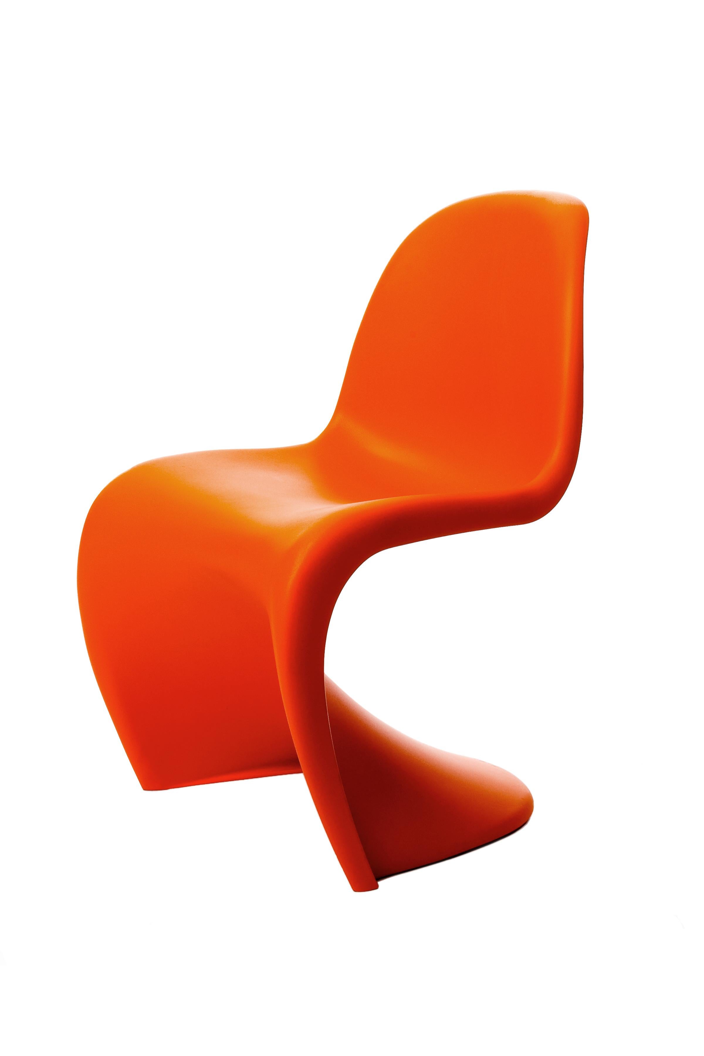 These items are currently only available in the United States.

Conceived by Verner Panton in 1960, the Panton chair was developed for serial production in collaboration with Vitra (1967). Today, the all-plastic chair is an icon of 20th century