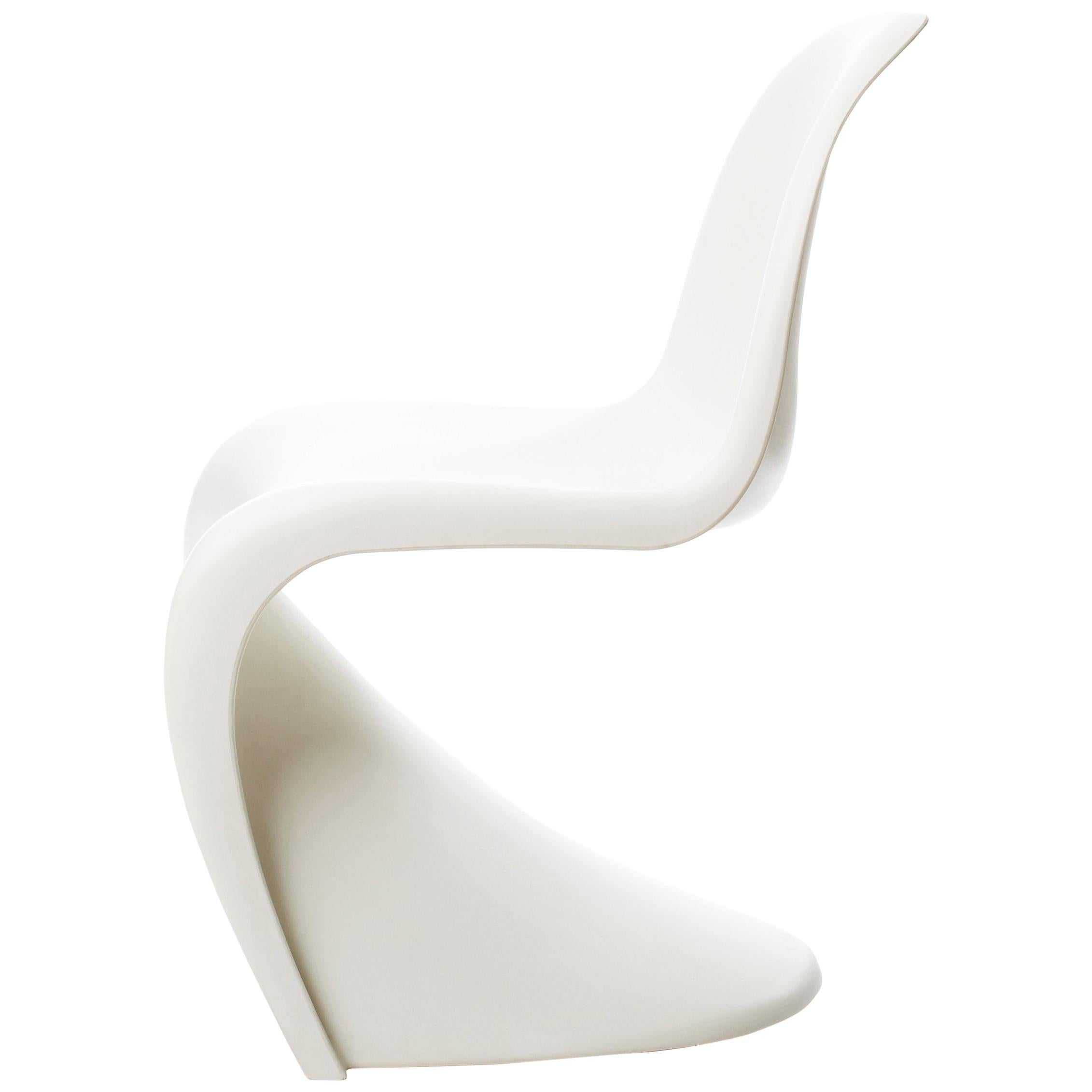 Vitra Panton Chair in White by Verner Panton For Sale