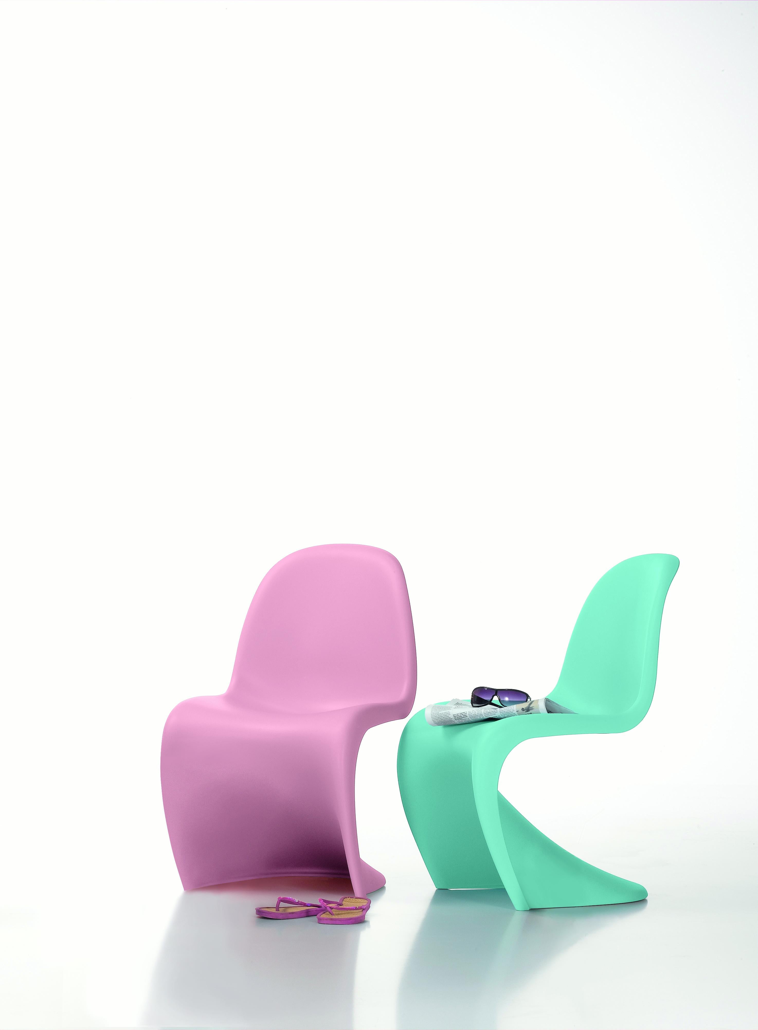 Vitra Panton Junior-Stuhl in Hellrosa von Verner Panton (Geformt) im Angebot