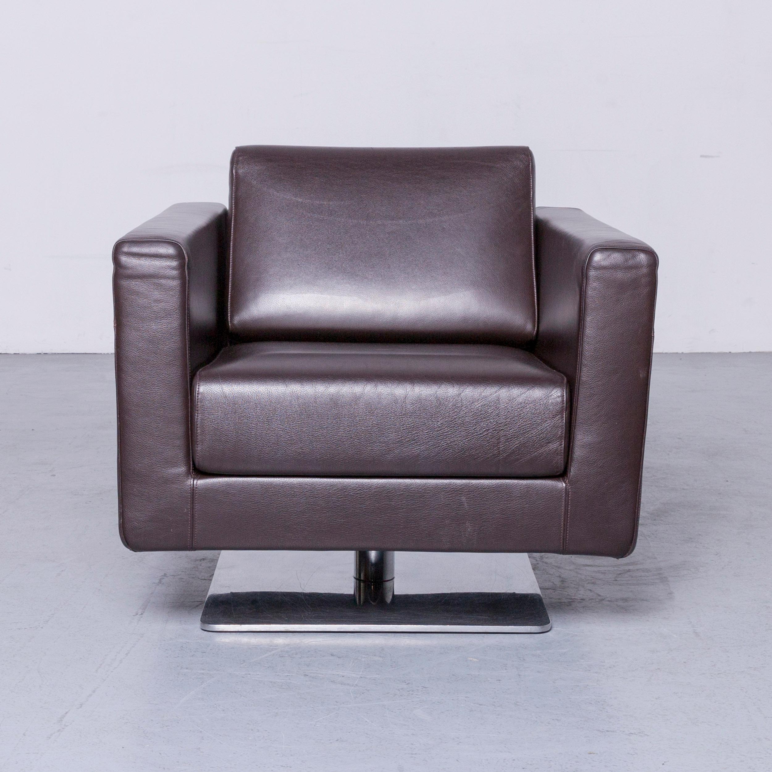Vitra Park Drehsessel-Sessel aus braunem Aluminium mit zwei Designer-Ledersesseln (Moderne) im Angebot