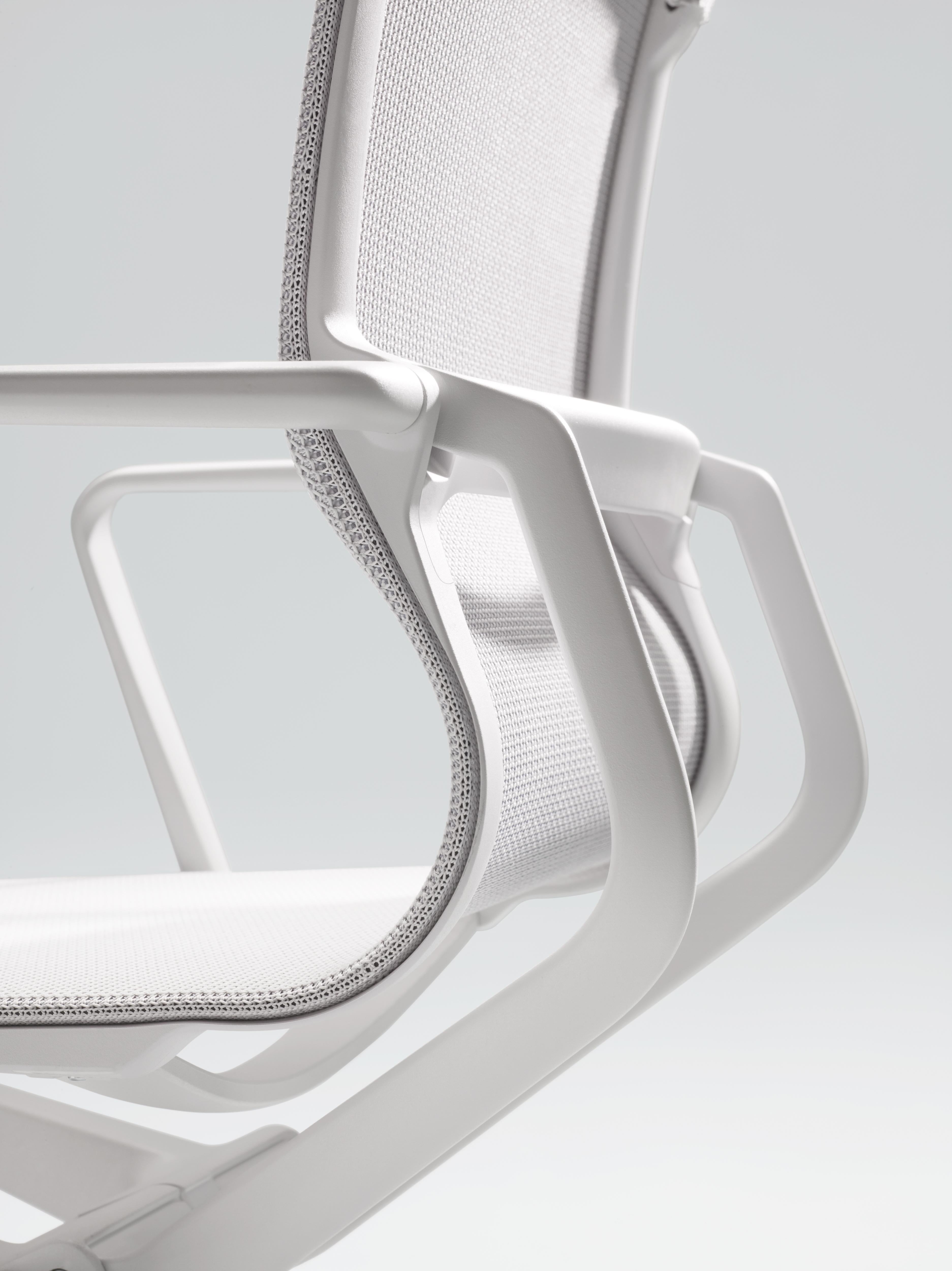 Modern Vitra Physix Chair in Cream Fleece Net by Alberto Meda For Sale