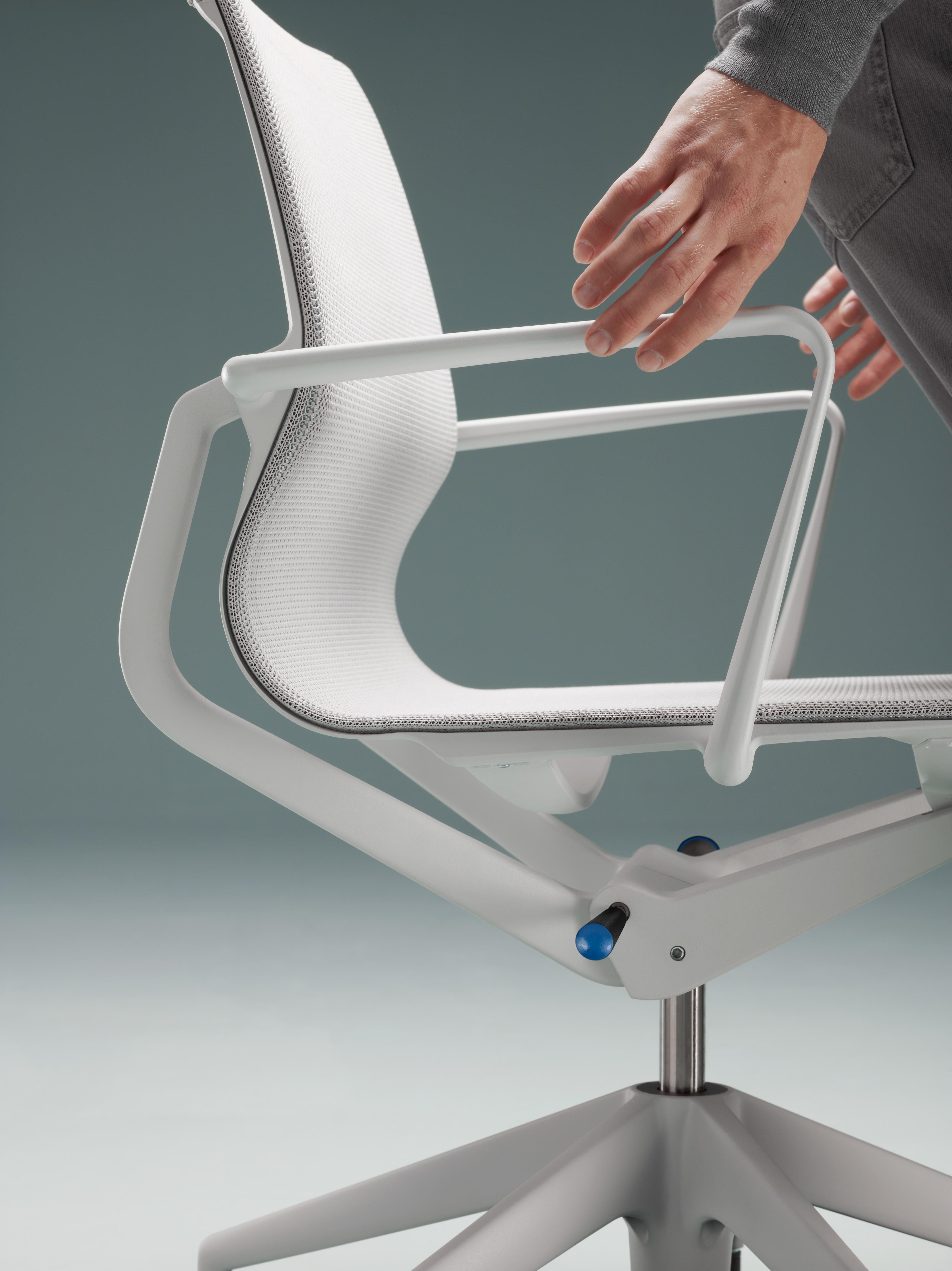 Vitra Physix Chair in Cream Fleece Net by Alberto Meda im Angebot 1