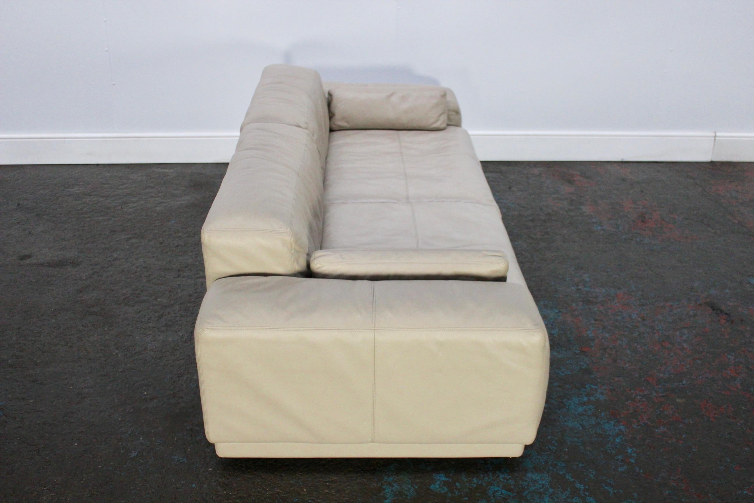 Modern Vitra “Place” Two-Seat Sofa in Ivory Leather by Jasper Morrison
