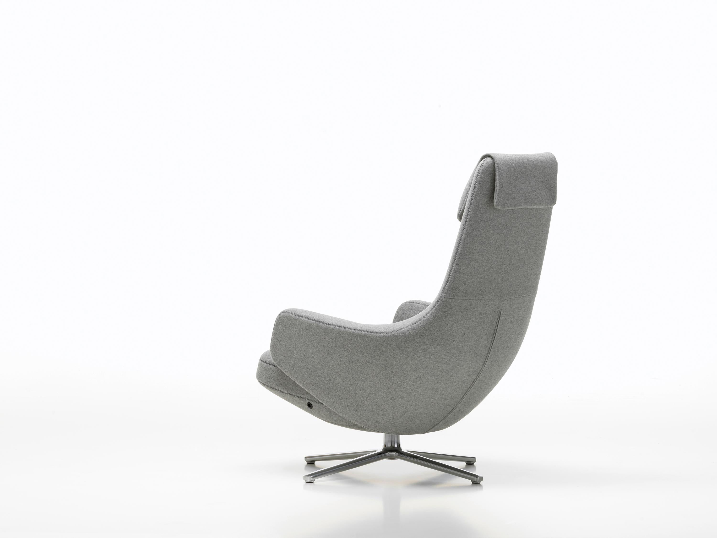 Vitra Repos Lounge Chair in Pebble Grey Cosy by Antonio Citterio For Sale 2