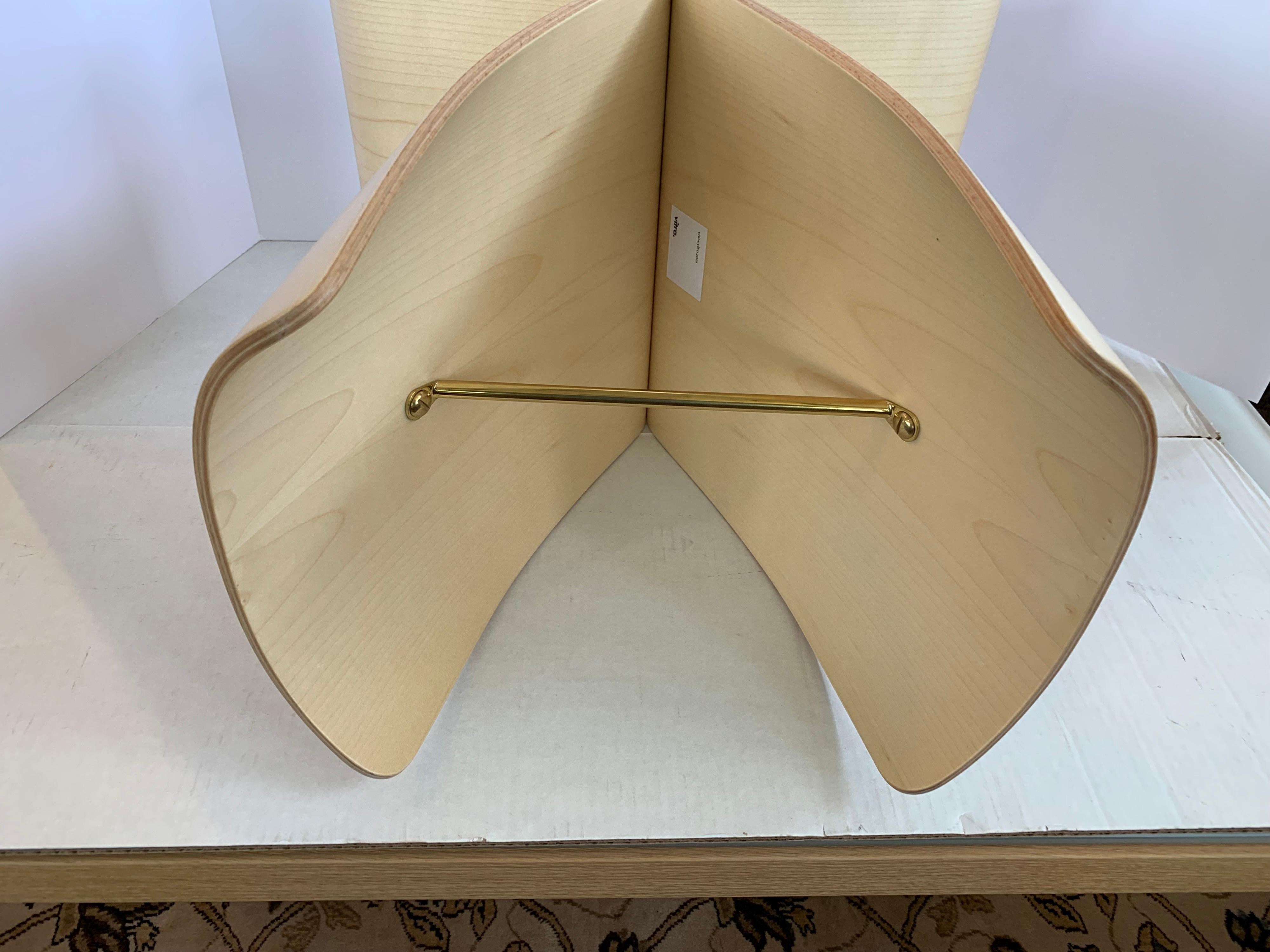 Vitra Signed Butterfly Stool in Maple Plywood and Brass by Sori Yanagi 8