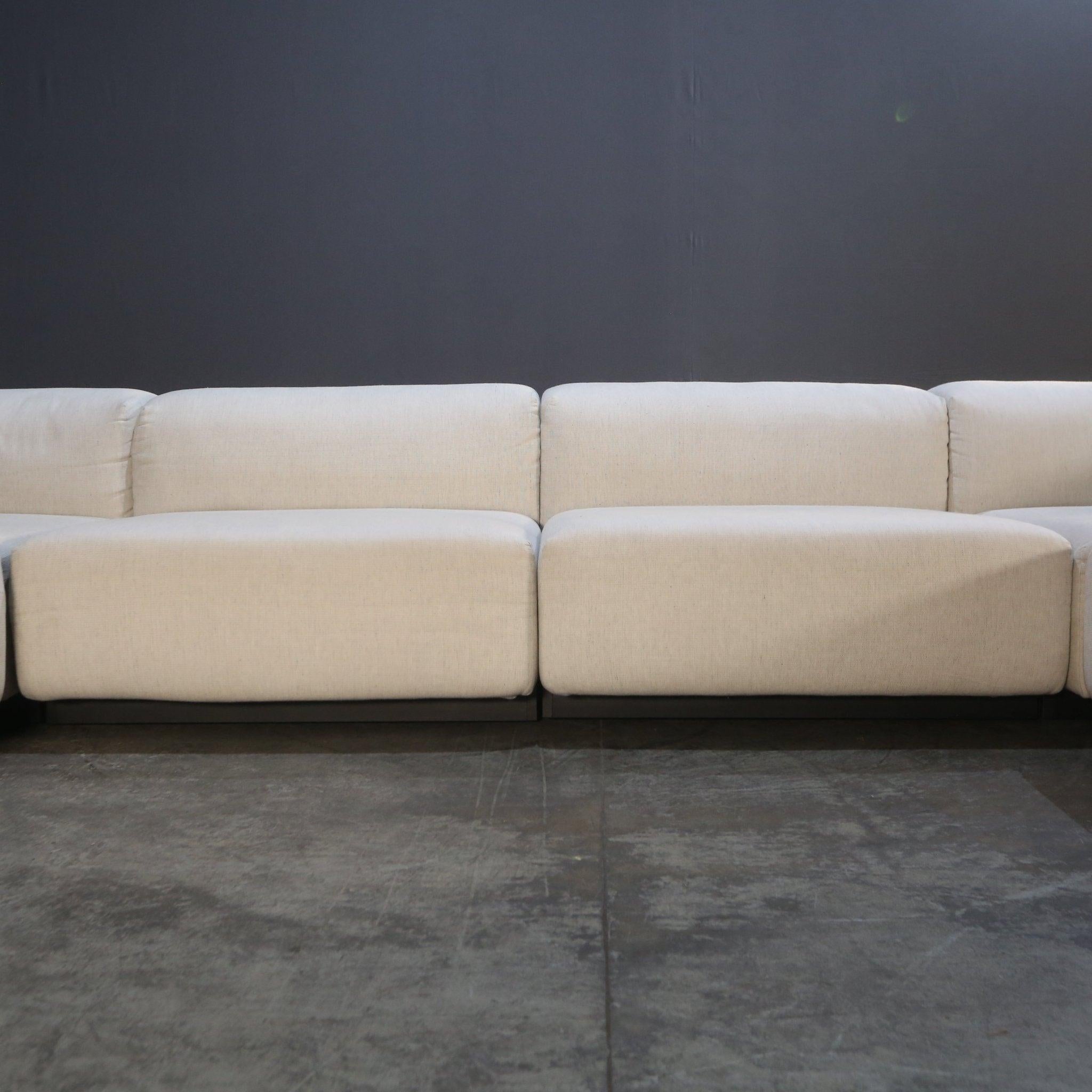 Suisse Canapé et pouf modulaires Vitra Soft Four Seater de Jasper Morrison en vente