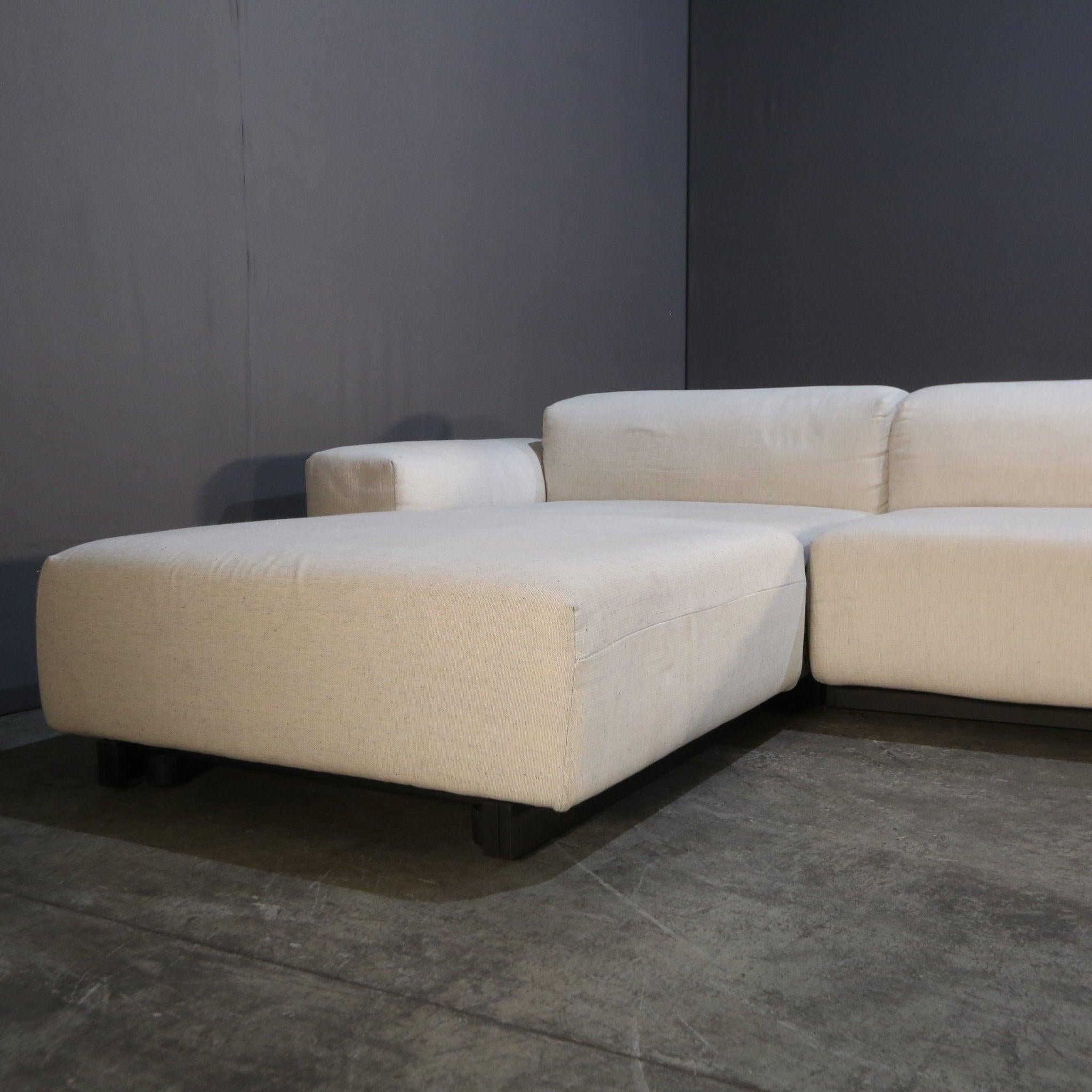 Canapé et pouf modulaires Vitra Soft Four Seater de Jasper Morrison Bon état - En vente à Basildon, London