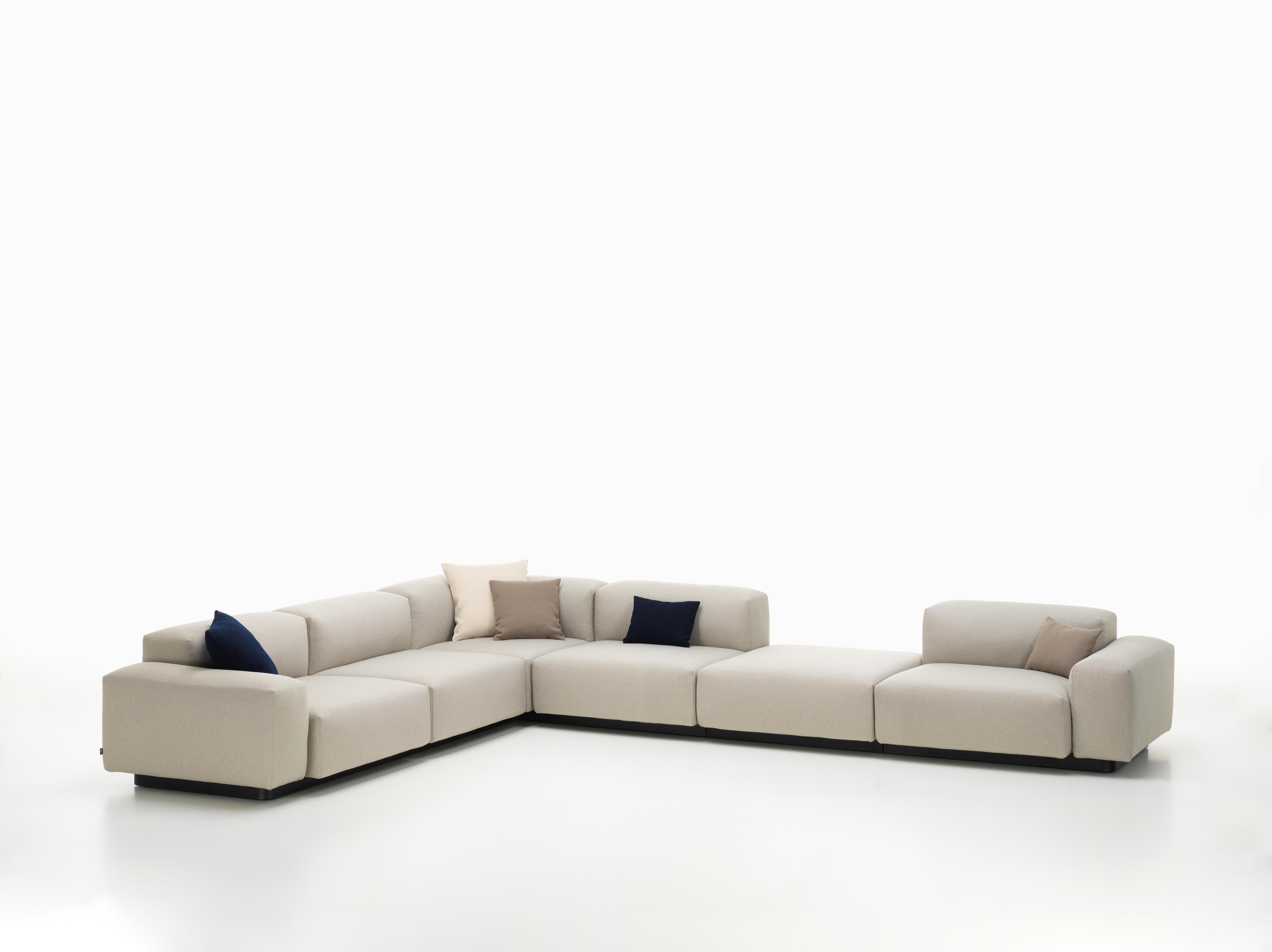 Vitra Soft Modular Six-Seat Sofa with Platform Middle in Pearl Olimpo For Sale 5