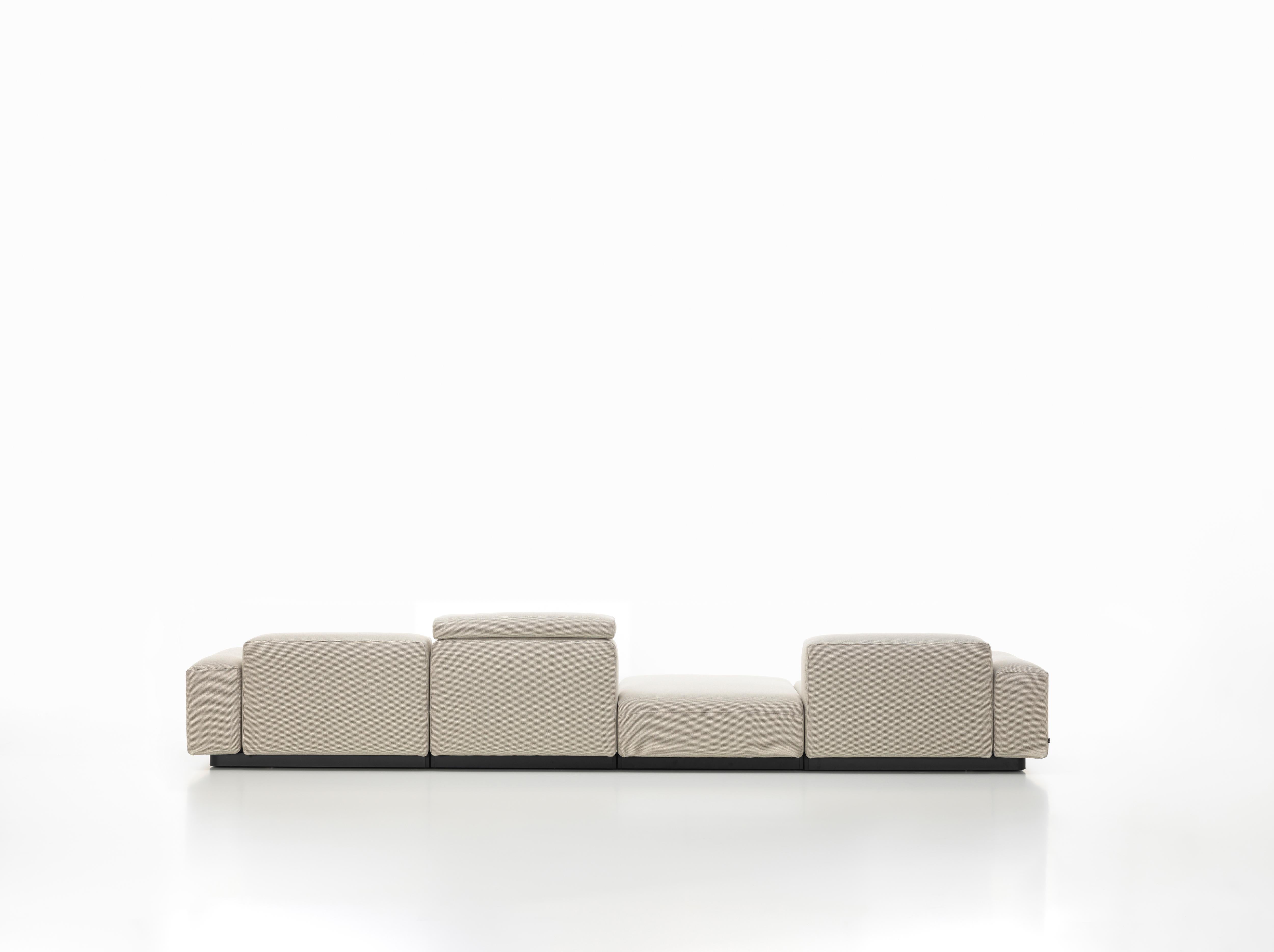 Vitra Soft Modular Six-Seat Sofa with Platform Middle in Pearl Olimpo In New Condition For Sale In New York, NY