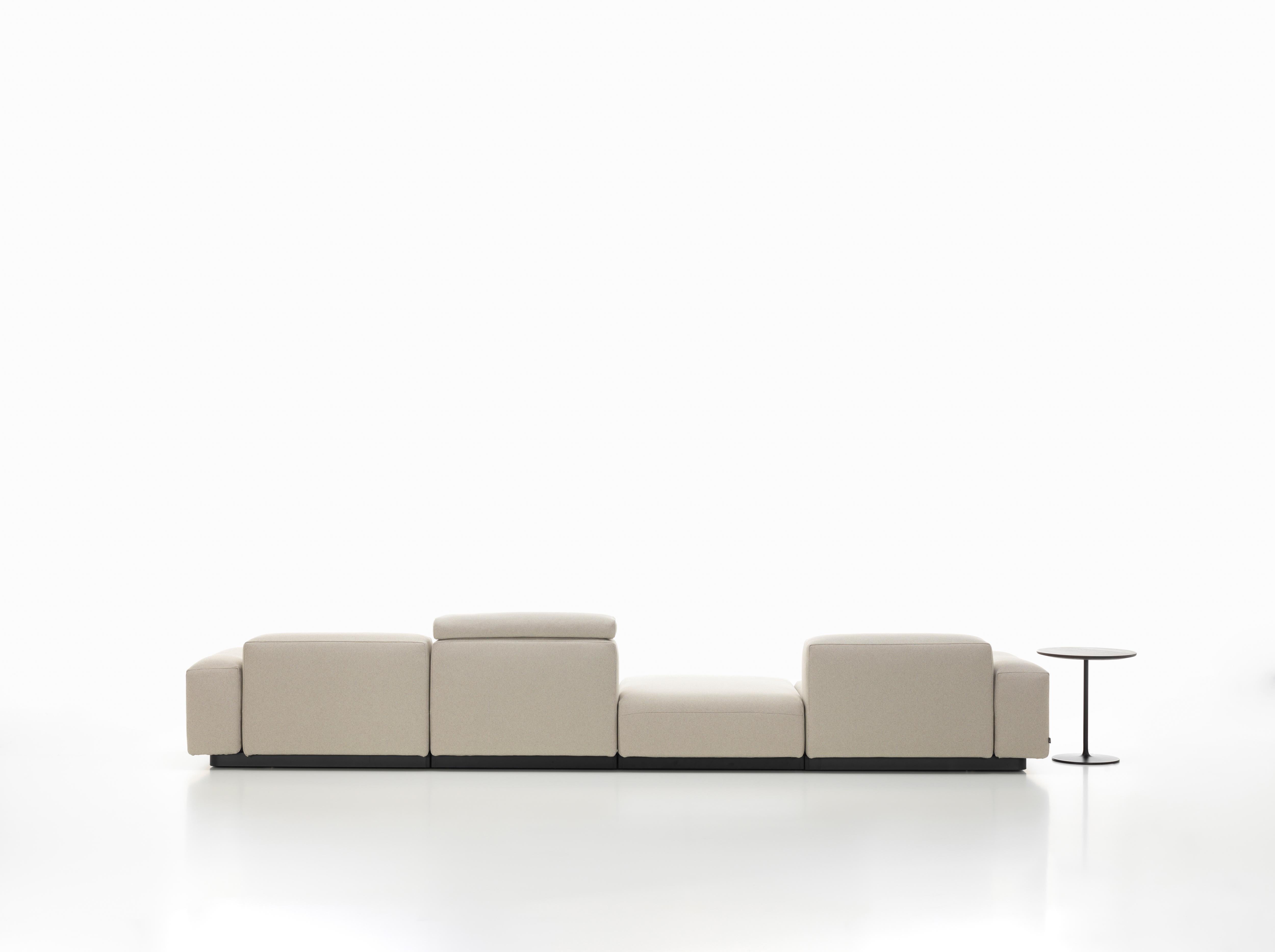 Contemporary Vitra Soft Modular Six-Seat Sofa with Platform Middle in Pearl Olimpo For Sale