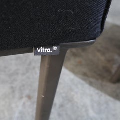 Vitra Softshell-Stuhl aus Weichschalen von Ronan & Erwan Bouroullec