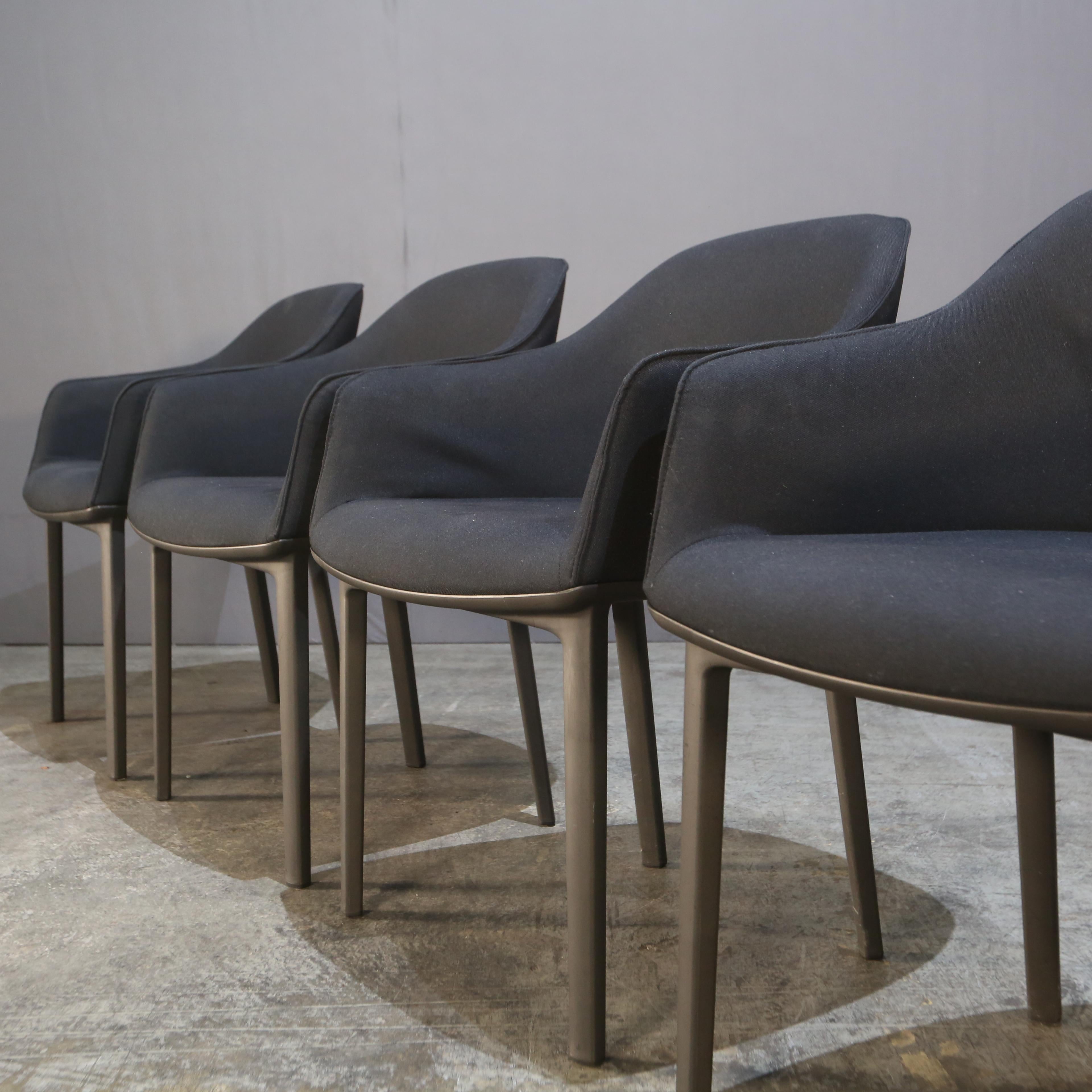 Sedia Vitra Softshell di Ronan e Erwan Bouroullec In condizioni buone in vendita a Basildon, London