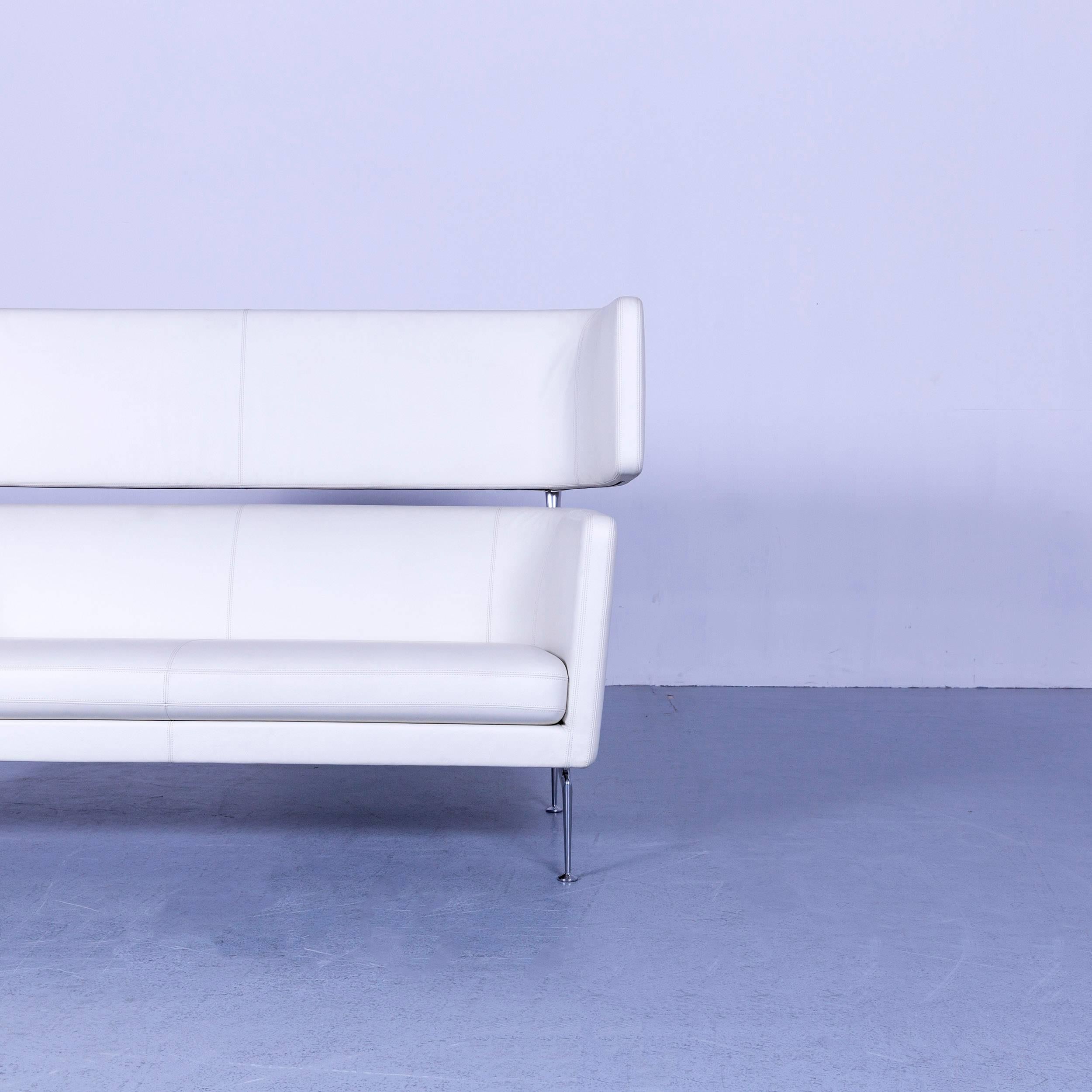 Vitra Suita Leather Sofa White Two-Seat Couch In Good Condition For Sale In Cologne, DE