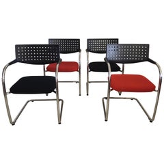 Chaises Vitra Visavis noires et rouges d'Antonio Citterio et Glenn Olivier Löw