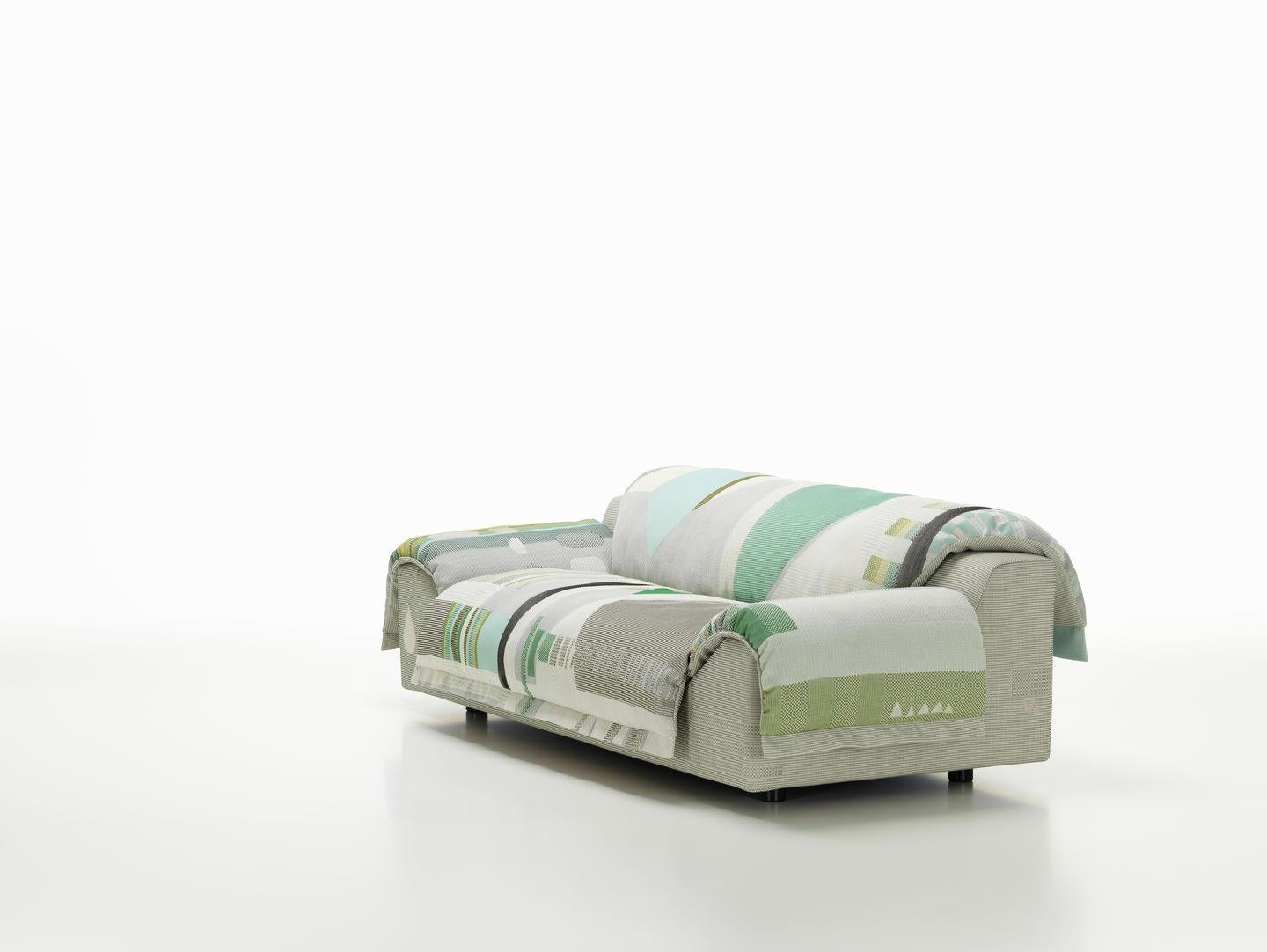 These items are currently only available in the United States.

When creating the new Vlinder Sofa, Hella Jongerius drew on her extensive knowledge of weaving techniques along with her ten years of experience as Art Director for colors and materials