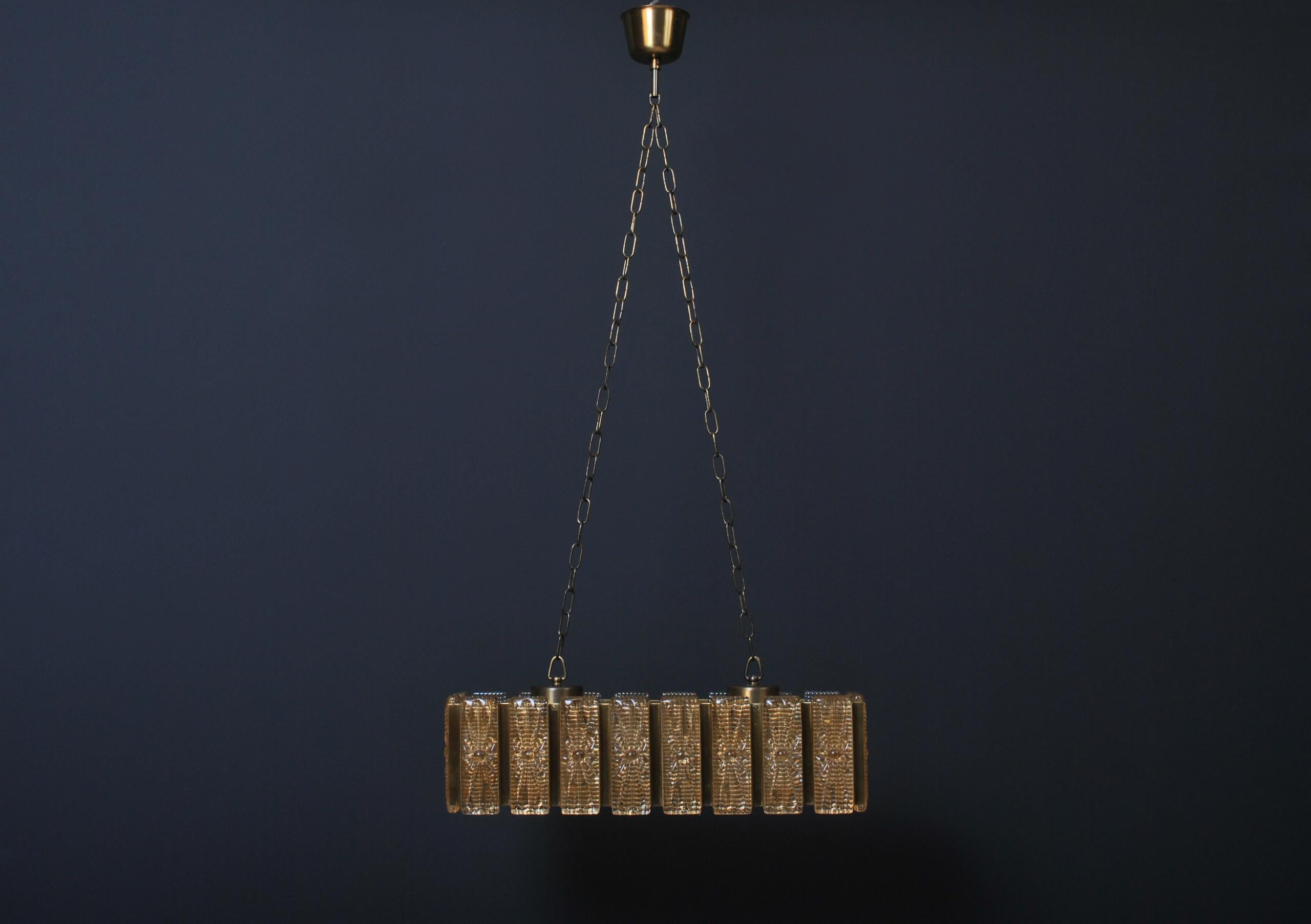 Danois Lampe à suspension mi-siècle moderne Vitrika Design en vente
