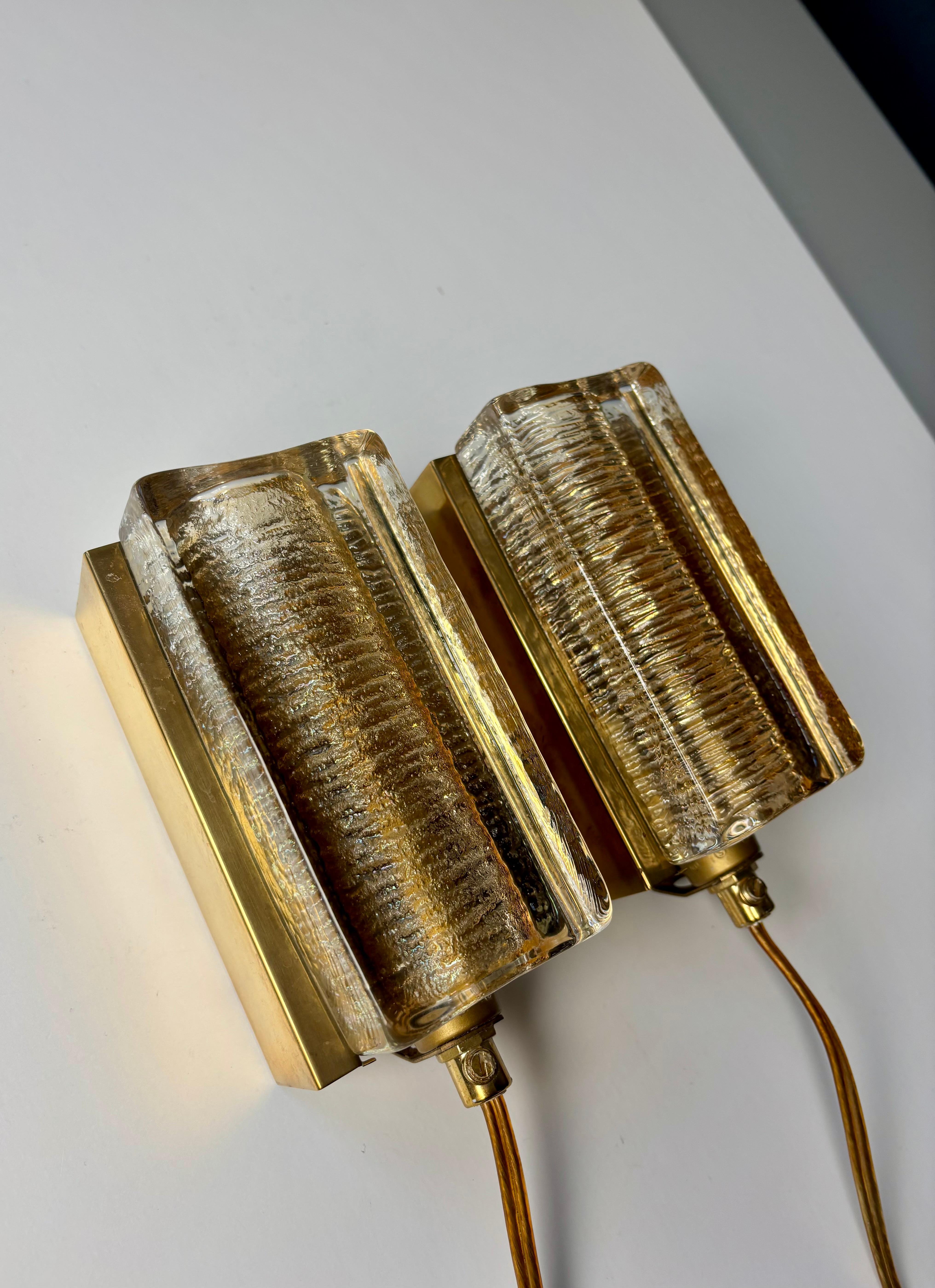 Fait main 1 of 10 Vitrika Golden Glass, Brass Wall Lights, Denmark 1960s en vente