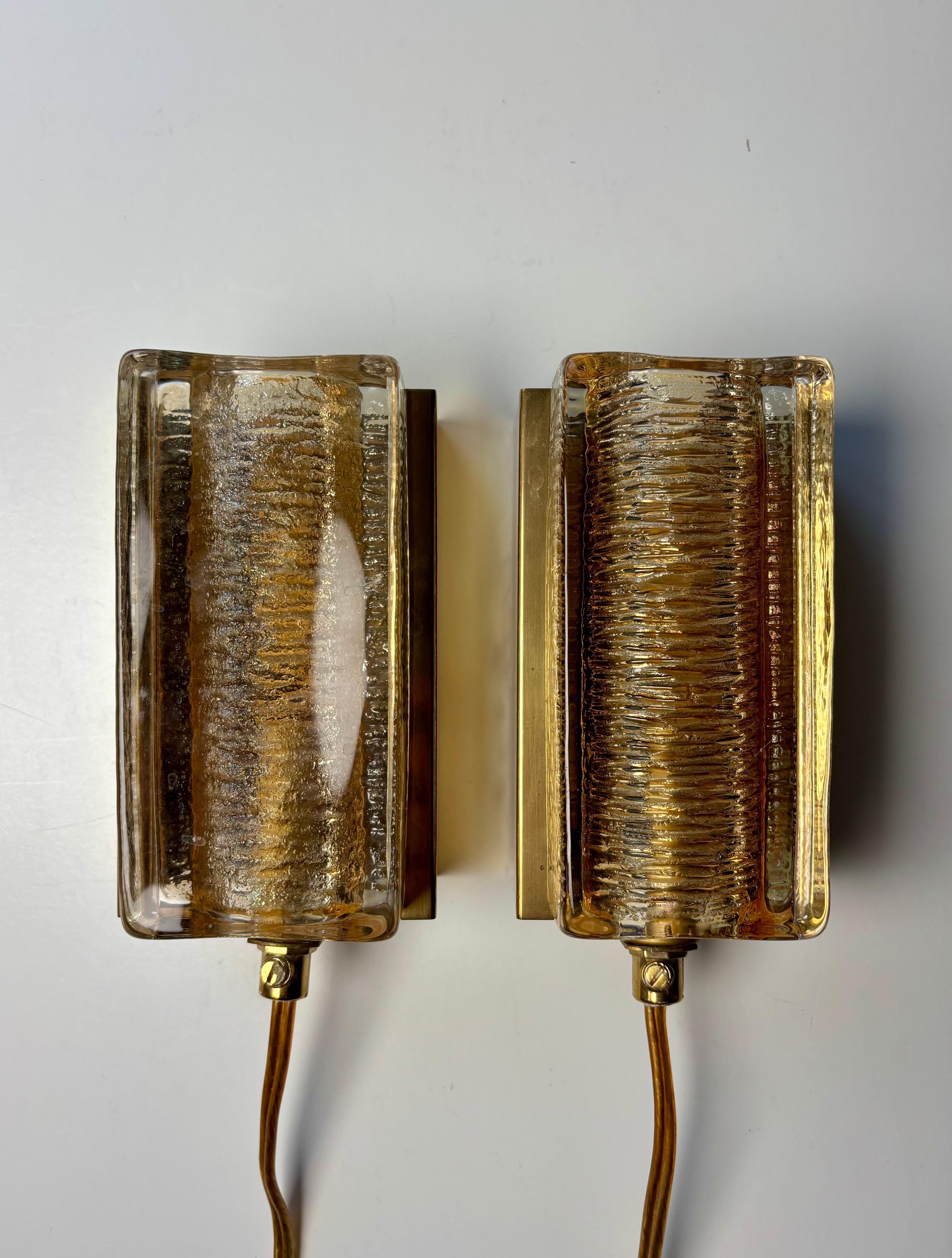 Laiton 1 of 10 Vitrika Golden Glass, Brass Wall Lights, Denmark 1960s en vente