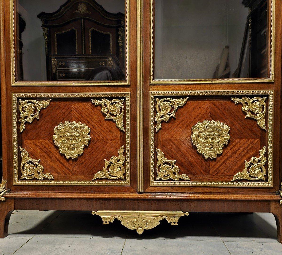 Vitrine Bookcase Napoleon III Boulle 19th Century Brown Wood Glass Gilt  Bronze  In Good Condition For Sale In Paris, FR
