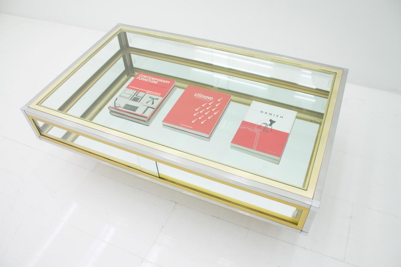Vitrine Coffee Table in Chrome, Brass and Glass, France 1970s 4