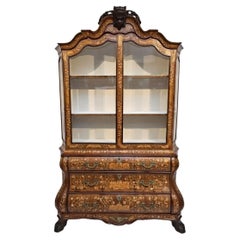 Vitrine deux-corps hollandais