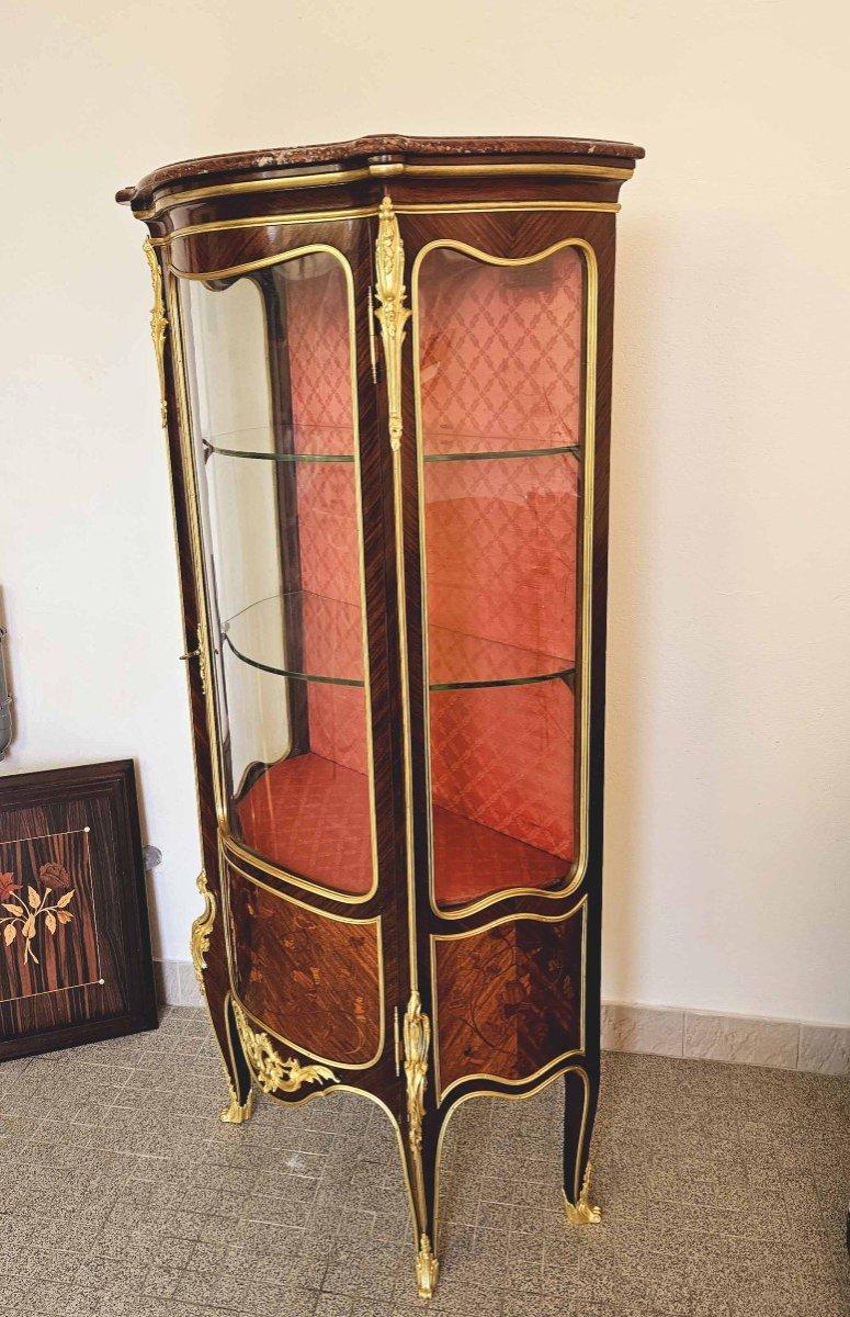 Vitrine In Marquetry And Gilt Bronze circa 1880 In Good Condition For Sale In CHALON-SUR-SAÔNE, FR