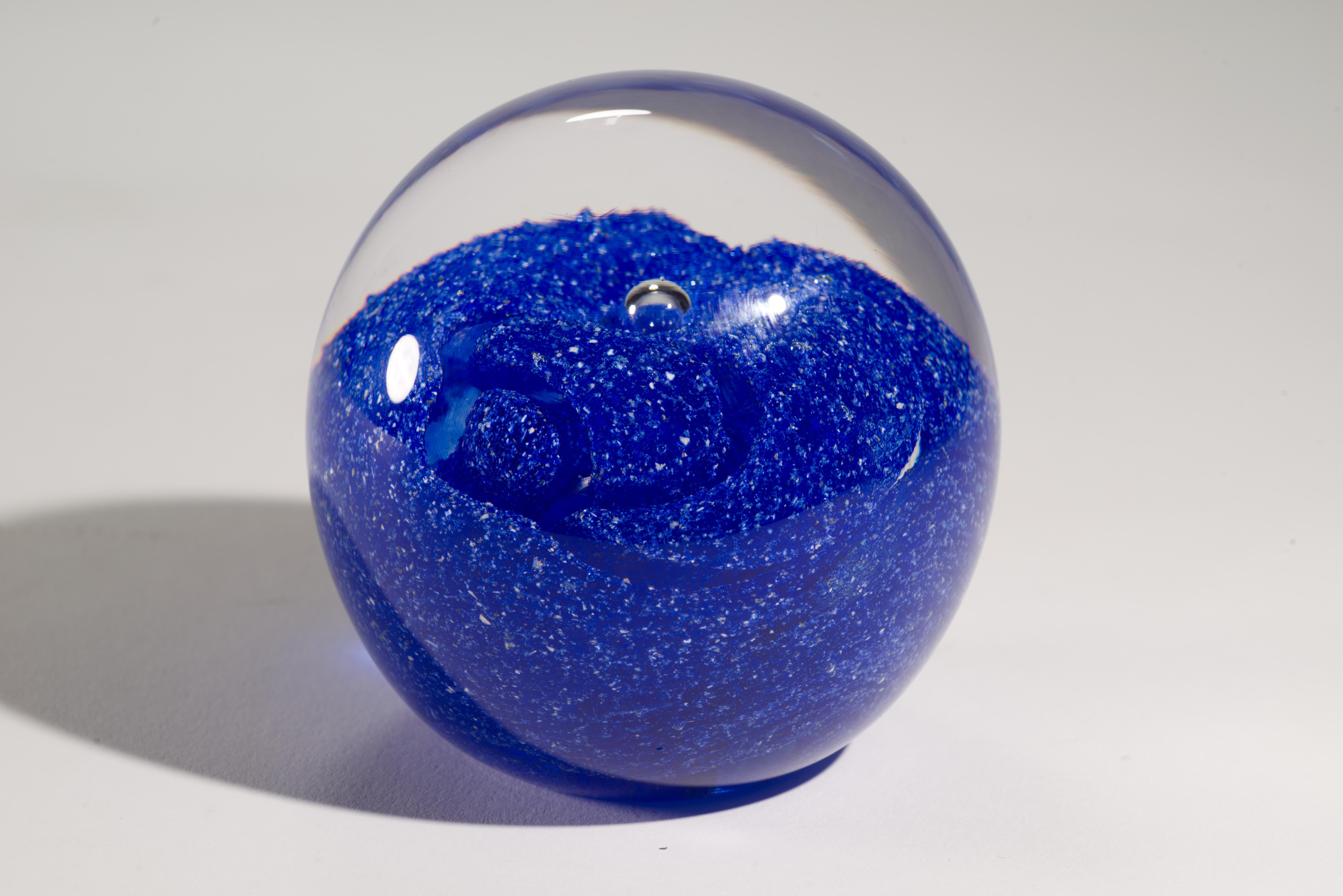 Escultura o pisapapeles grande de Vitrix Hot Glass Studio, New York Art Glass en venta 1